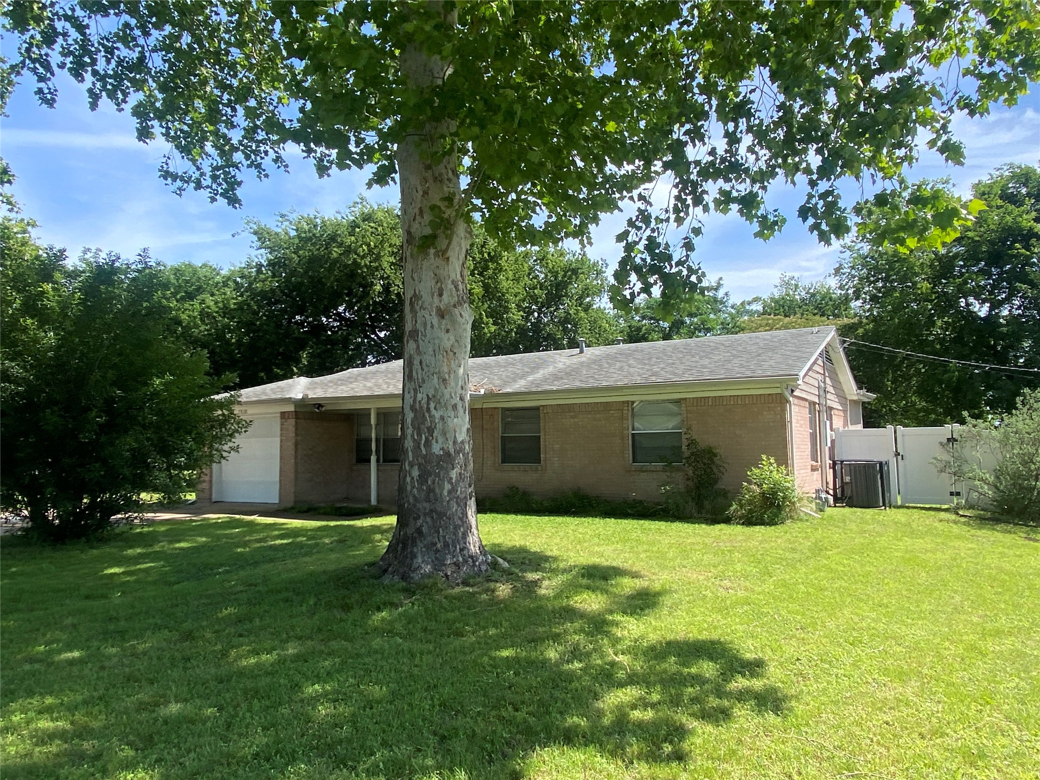 7838 Groveway Drive Dallas TX 75232