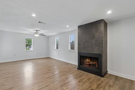 2519 Maverick Avenue Dallas TX 75228