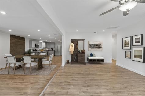 2519 Maverick Avenue Dallas TX 75228