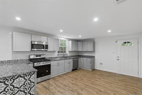 2519 Maverick Avenue Dallas TX 75228