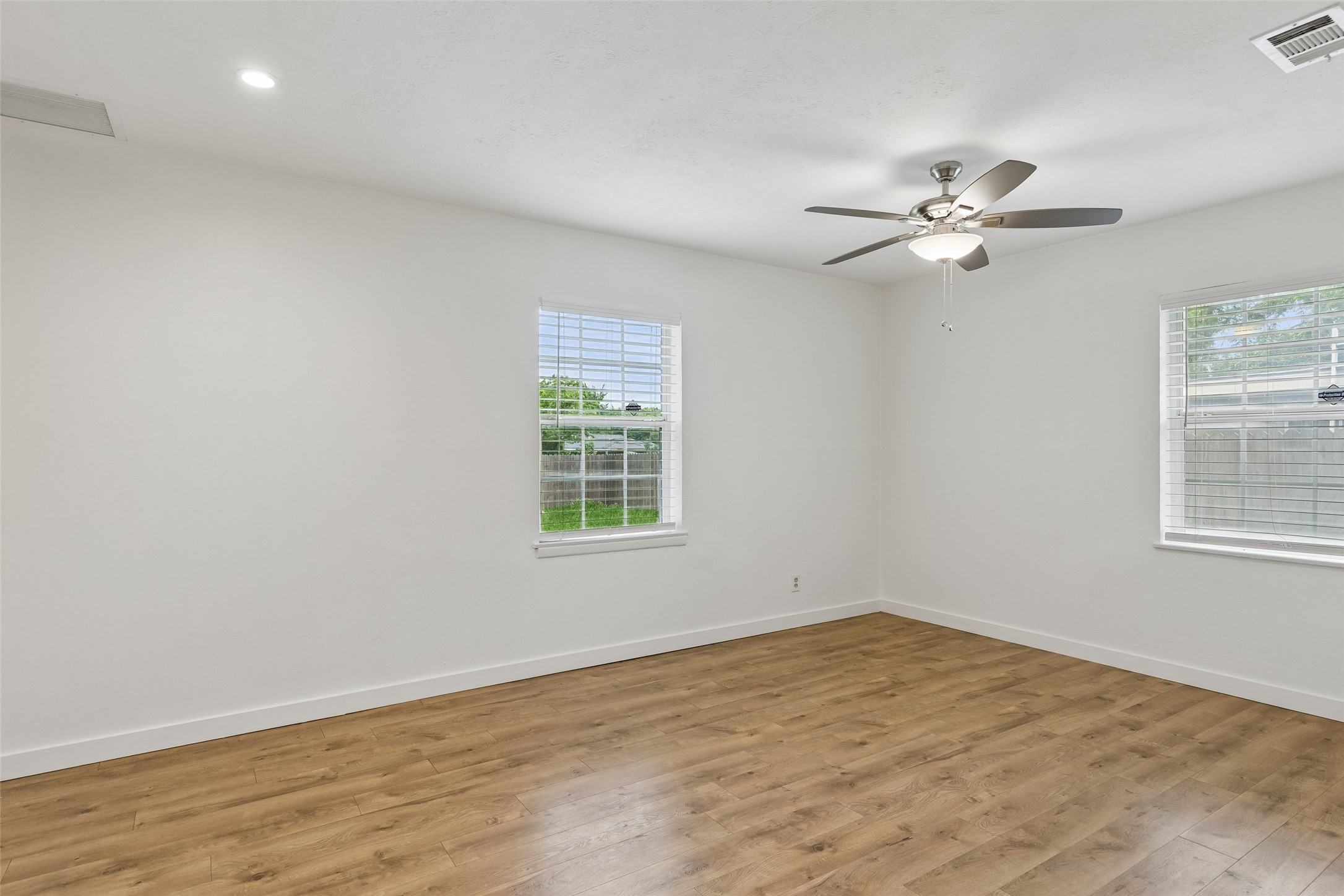 2519 Maverick Avenue Dallas TX 75228