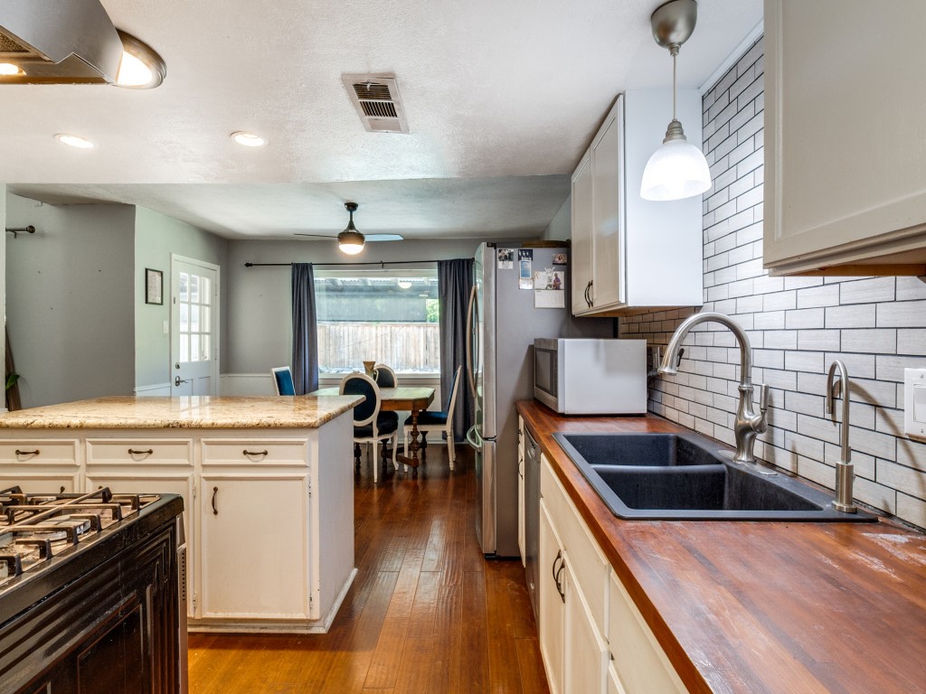 500 S Cottonwood Drive Richardson TX 75080