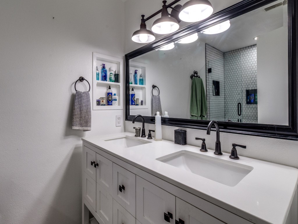 500 S Cottonwood Drive Richardson TX 75080
