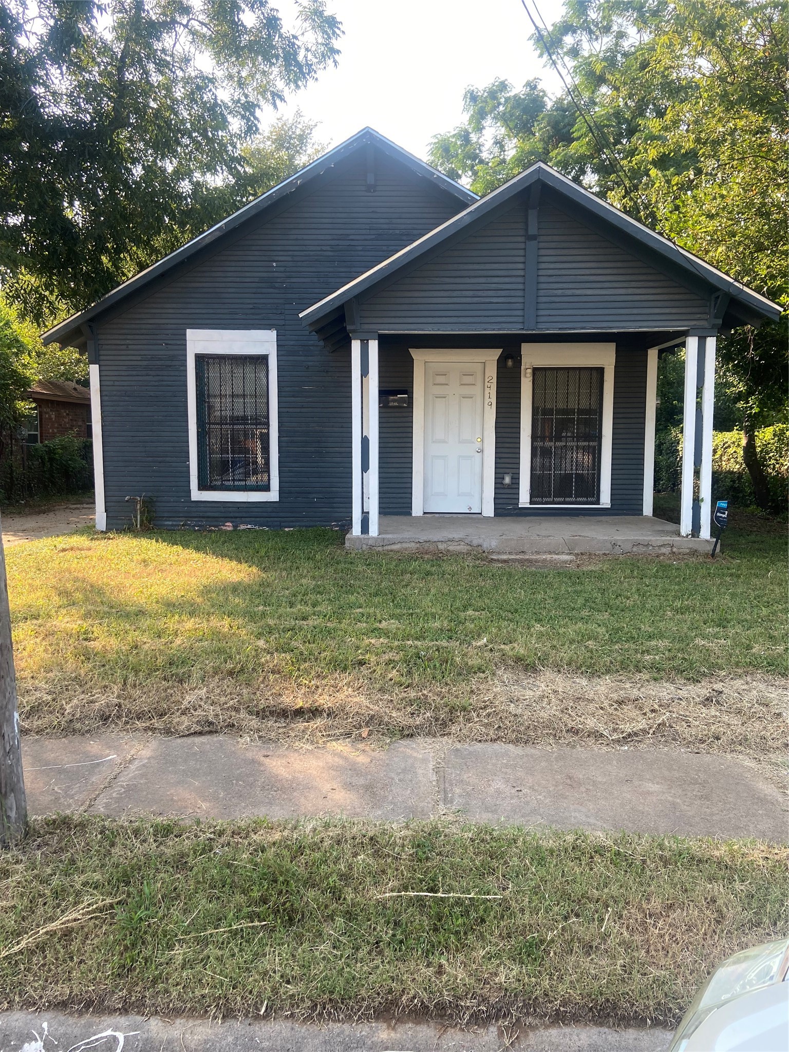 2419 Harding Street Dallas TX 75215