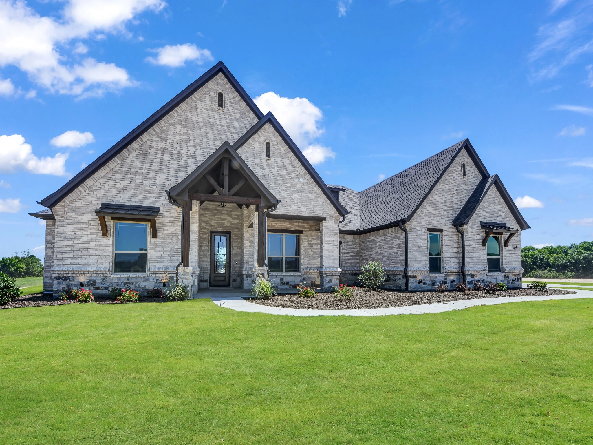 124 Desperado Way Weatherford TX 76088