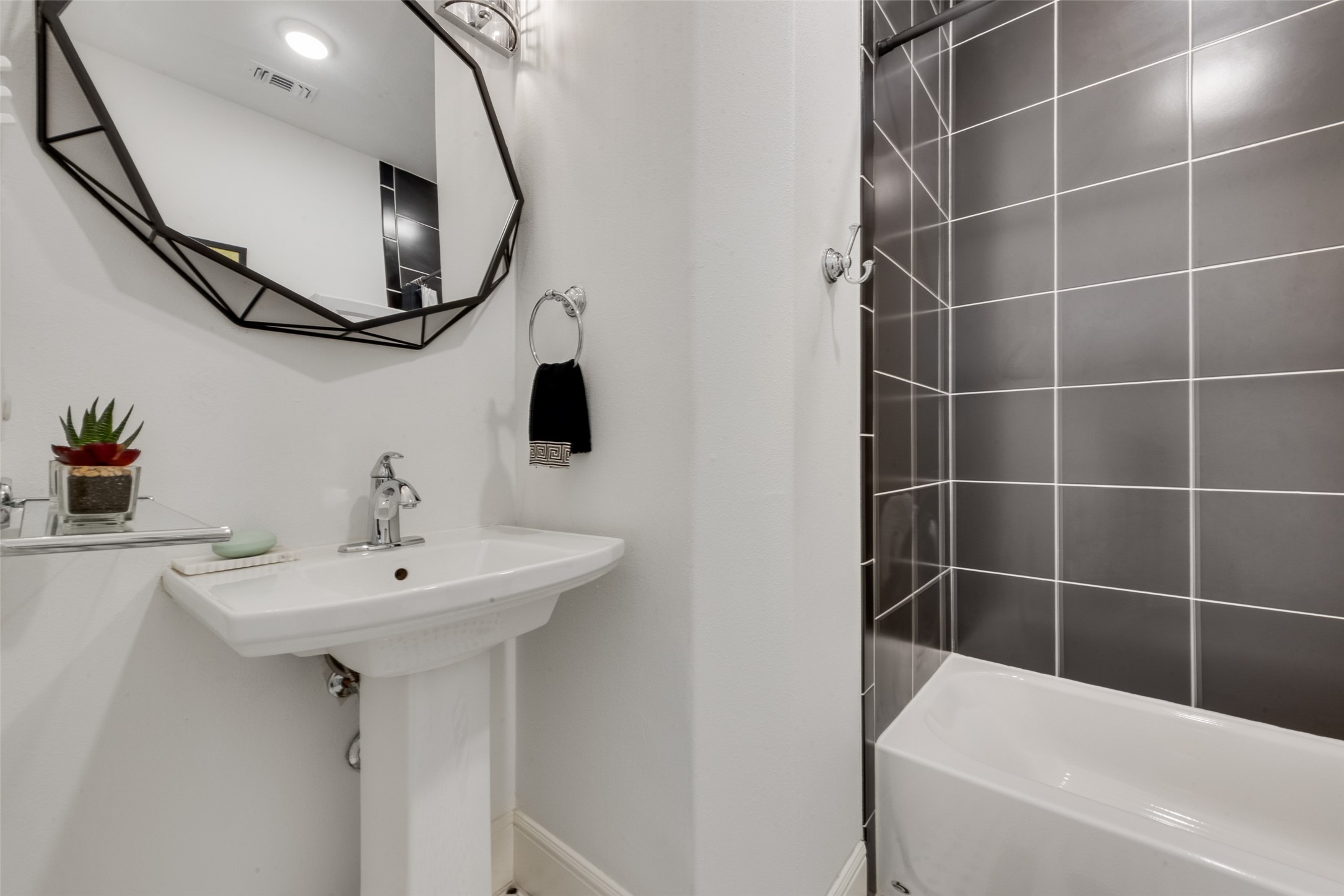 120 Cote D Azur Chico TX 76431