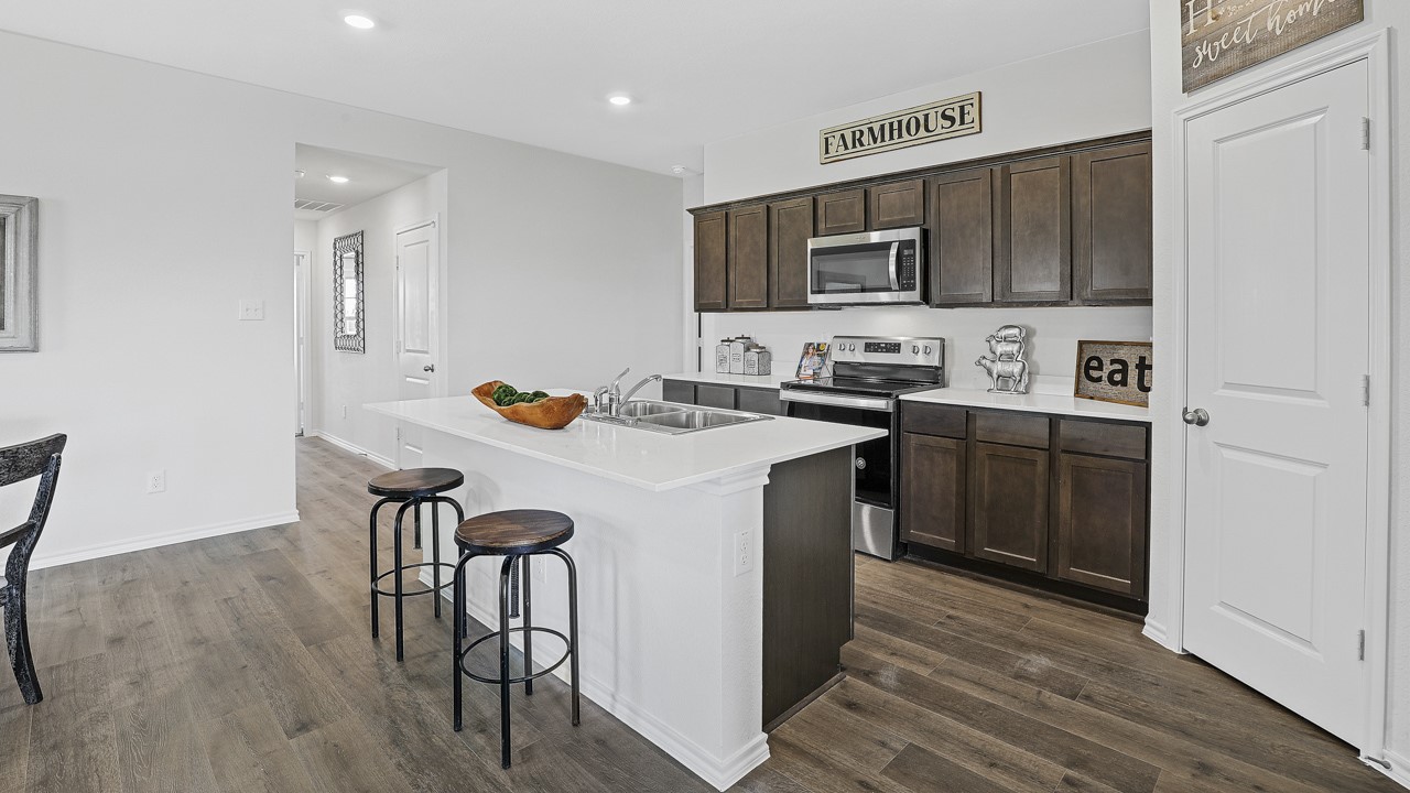 3313 Melissa Lane Ennis TX 75119