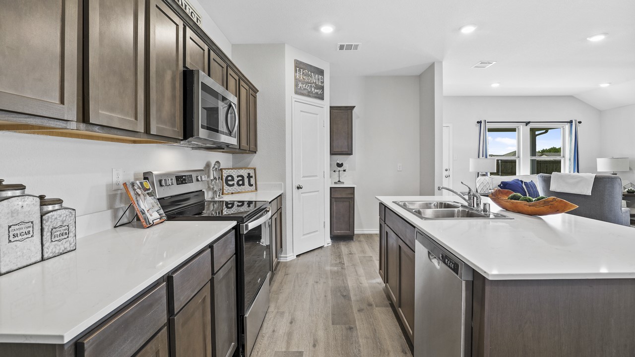 3313 Melissa Lane Ennis TX 75119