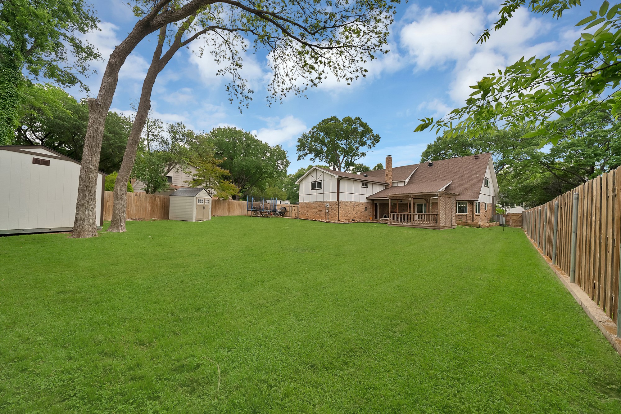 4025 Diamond Loch W North Richland Hills TX 76180