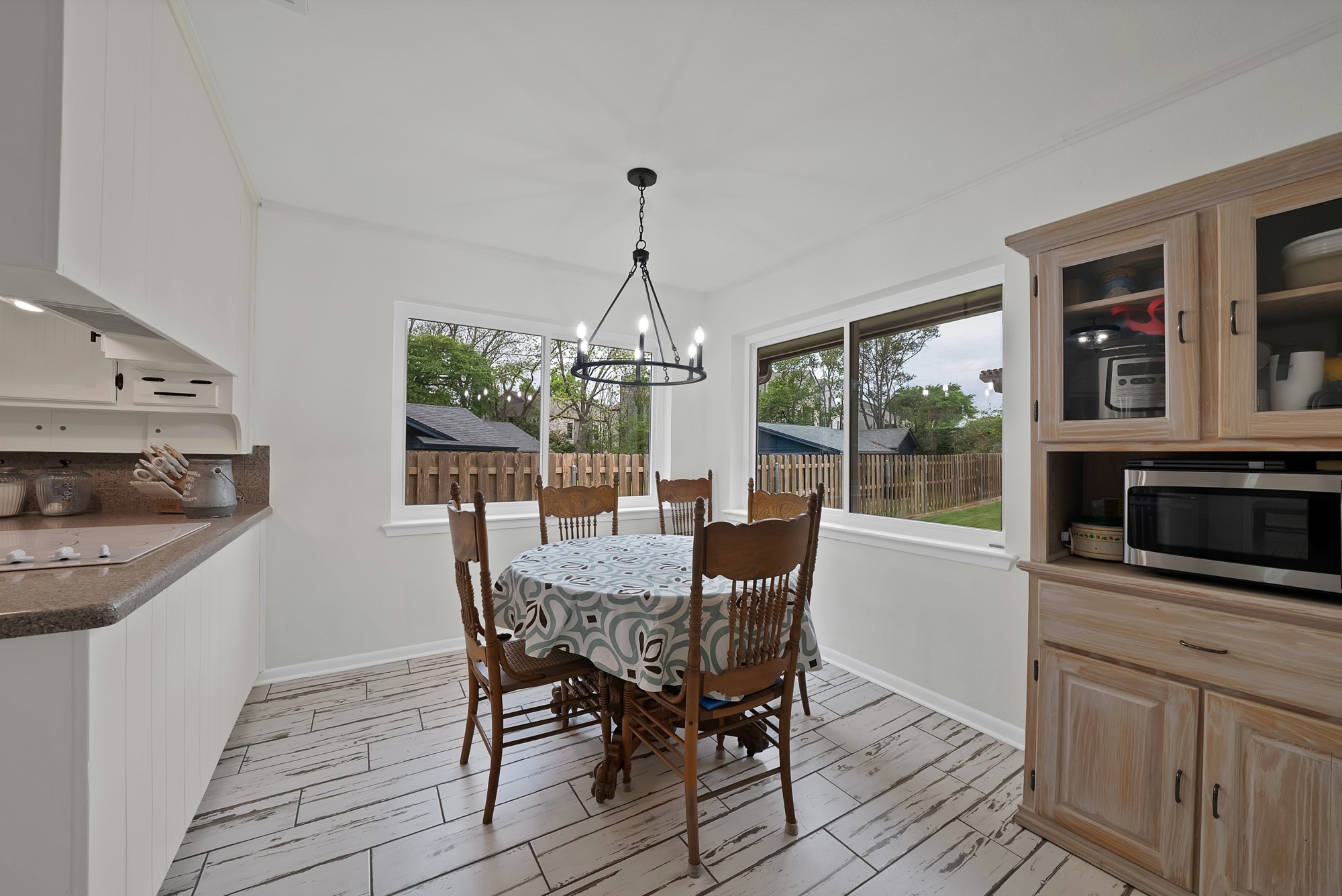 4025 Diamond Loch W North Richland Hills TX 76180