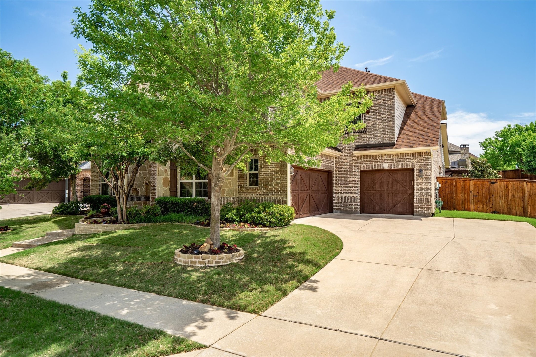 8920 Charles Street Lantana TX 76226