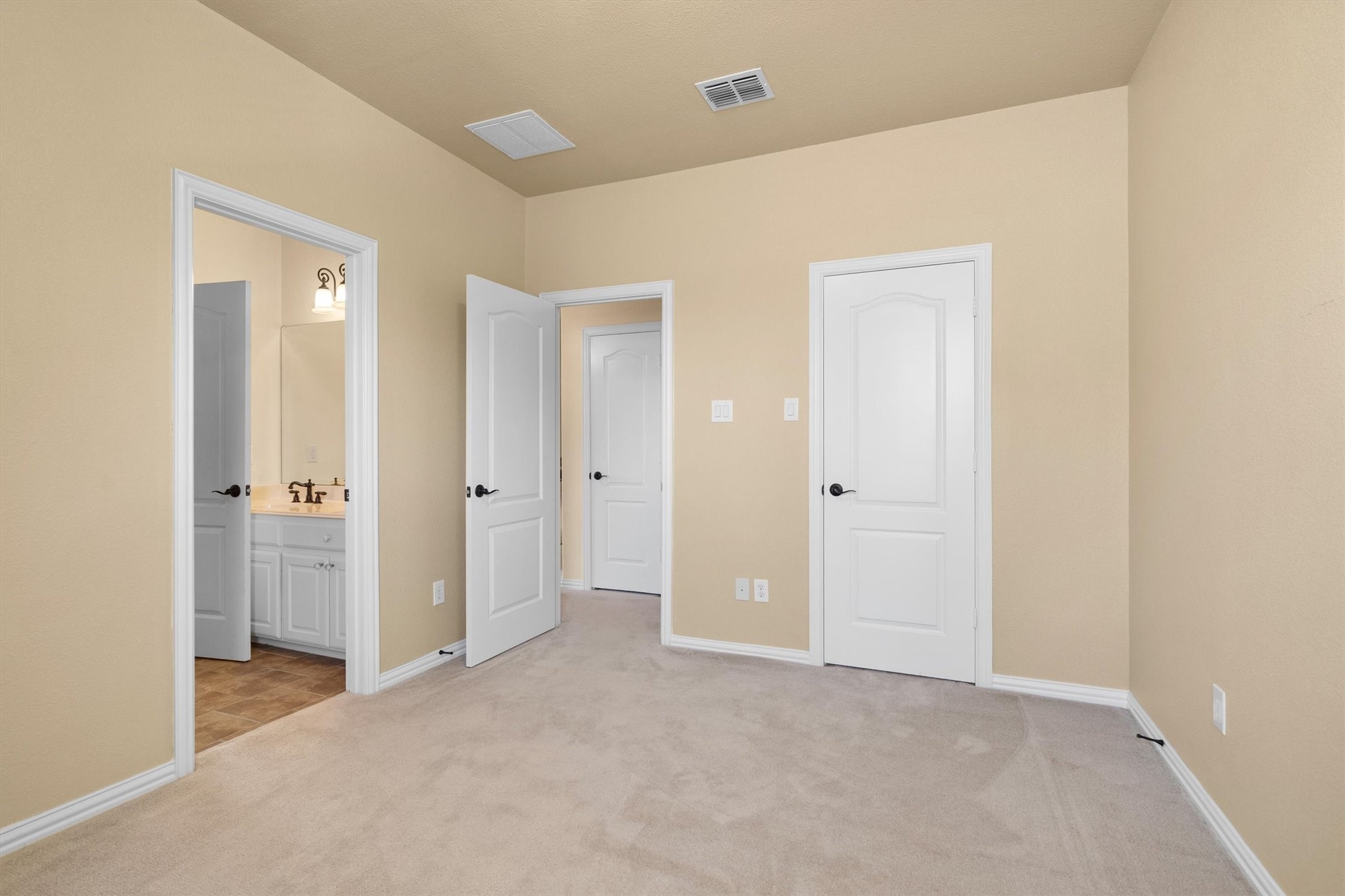 8920 Charles Street Lantana TX 76226
