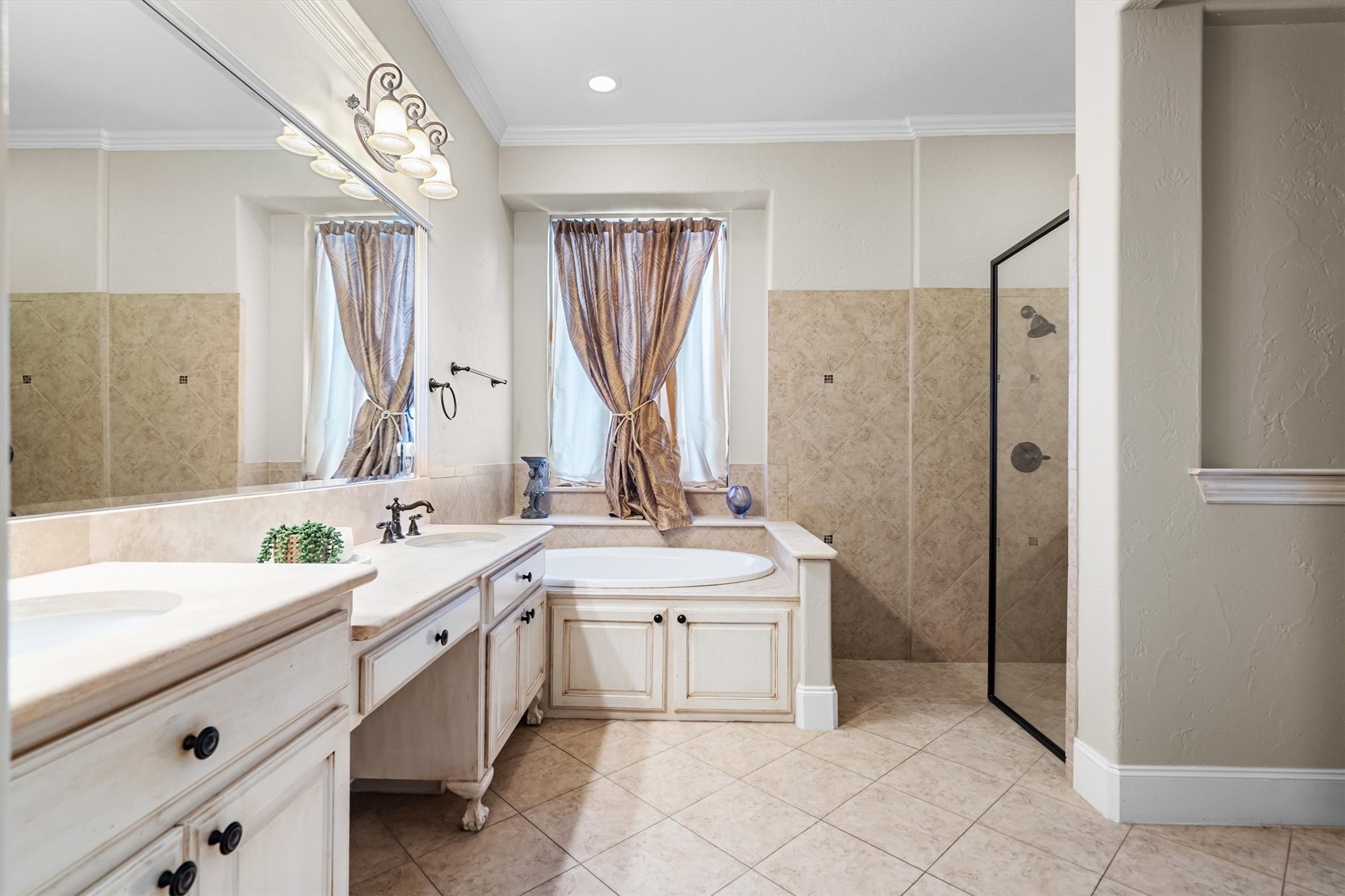 8920 Charles Street Lantana TX 76226