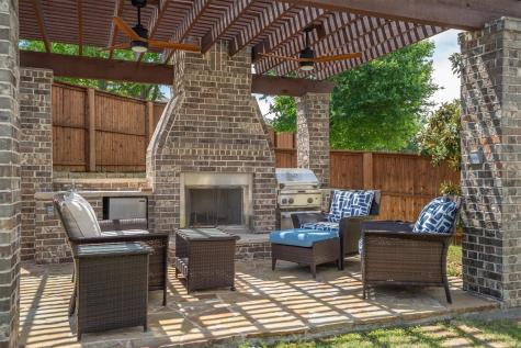 8920 Charles Street Lantana TX 76226