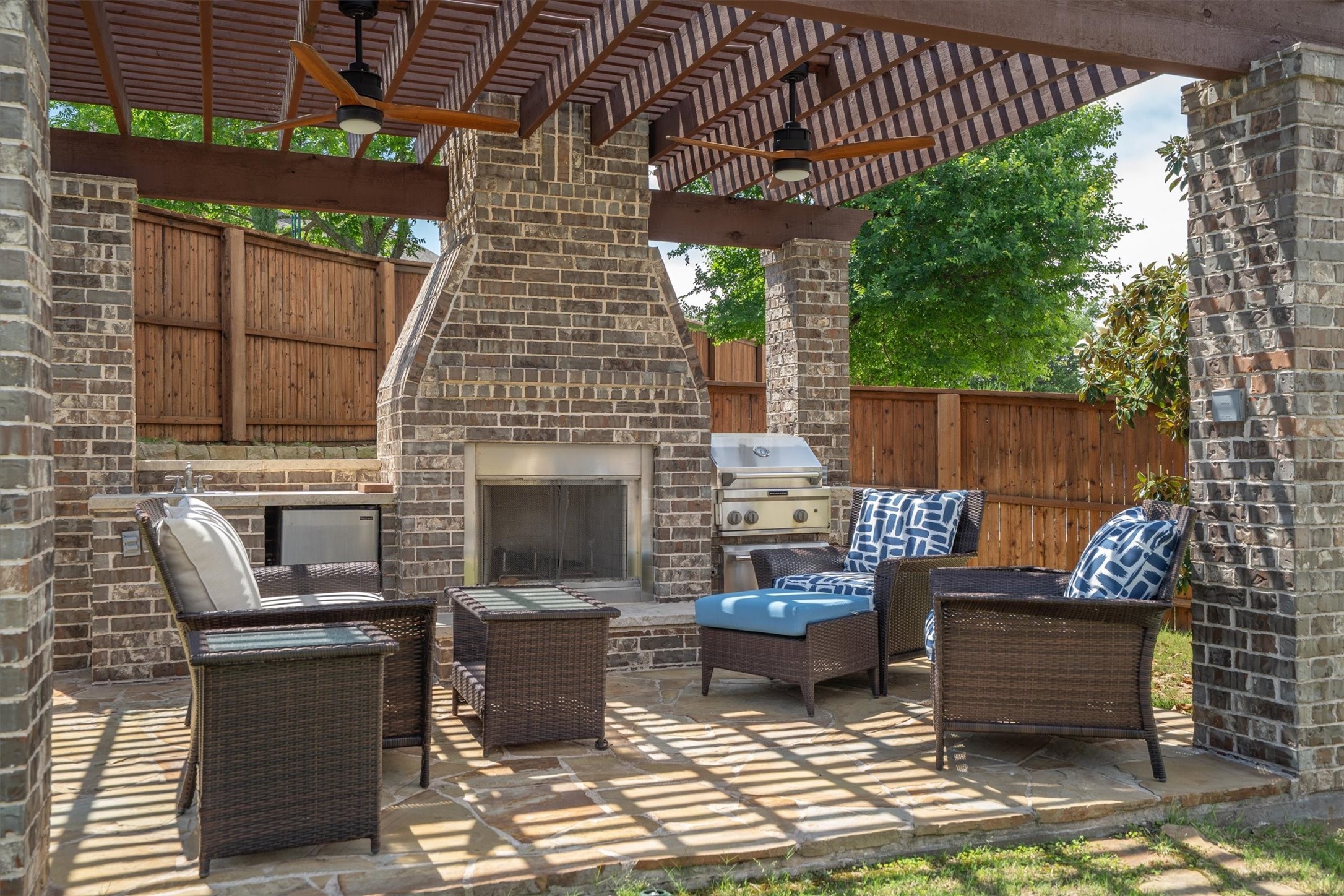 8920 Charles Street Lantana TX 76226