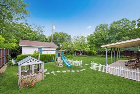 8811 Rolling Rock Lane Dallas TX 75238
