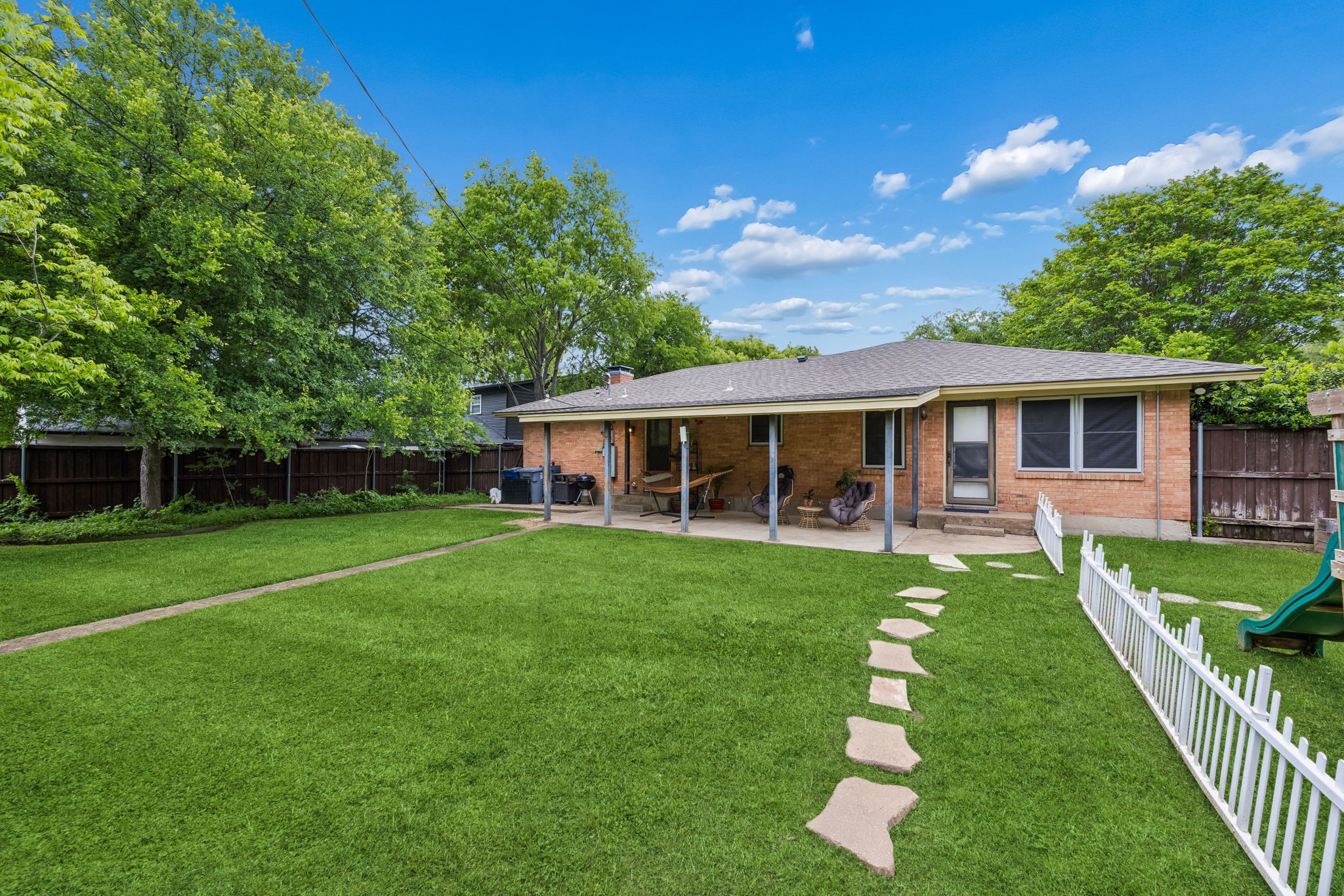 8811 Rolling Rock Lane Dallas TX 75238