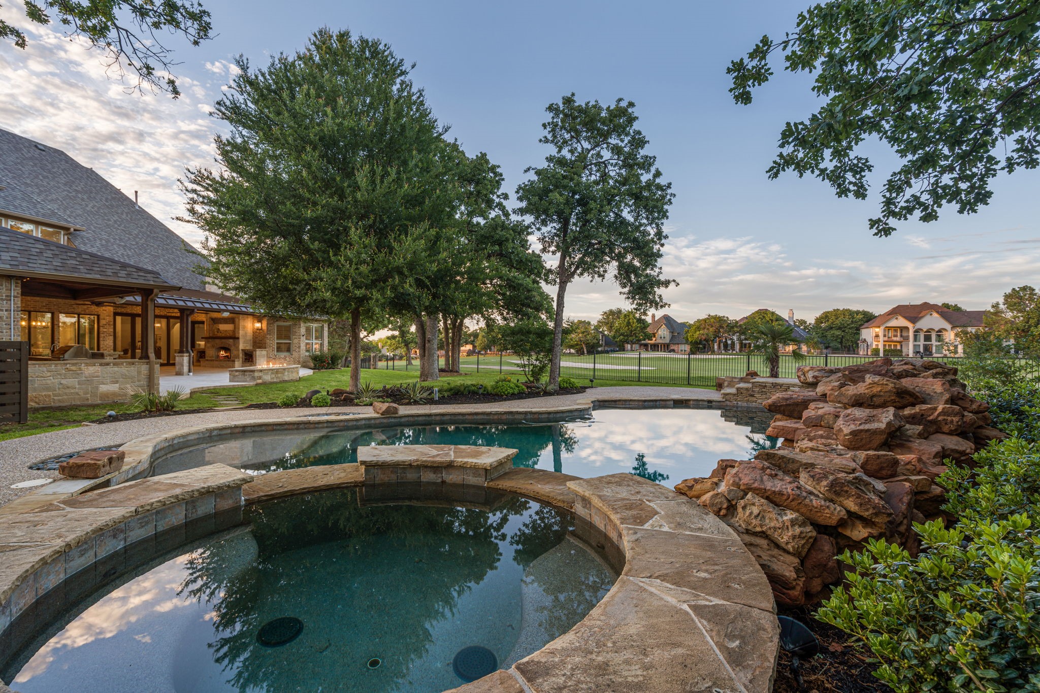 4 Heatherstone Court Trophy Club TX 76262