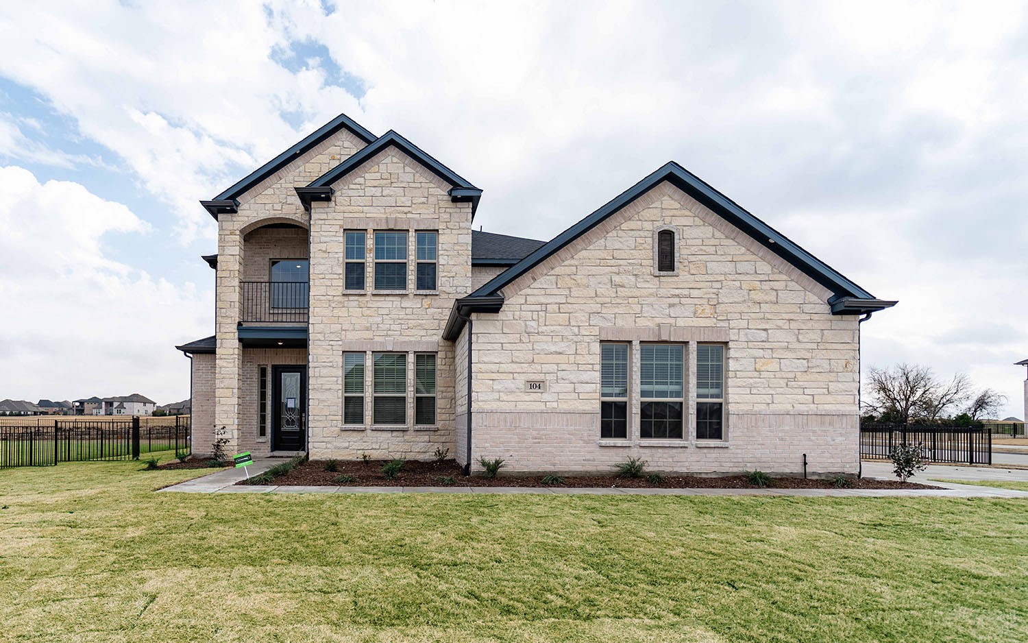 104 Deep Water Court Heath TX 75126