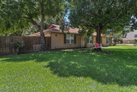 1213 W Tarrant Road Grand Prairie TX 75050