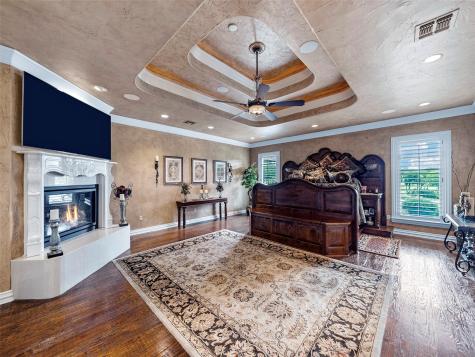 1950 W Sherman Drive Aubrey TX 76227
