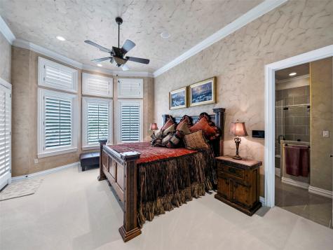 1950 W Sherman Drive Aubrey TX 76227