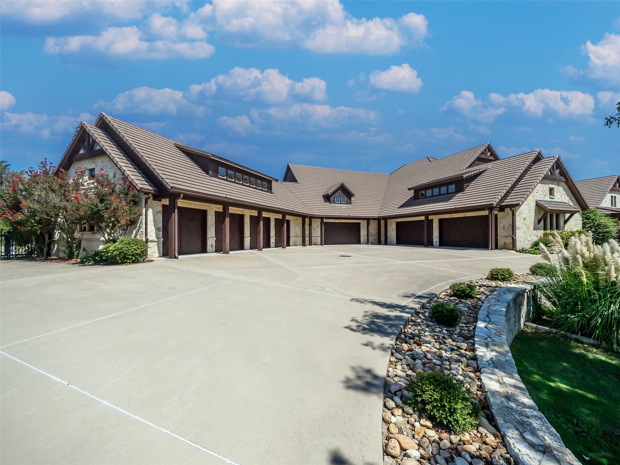 1950 W Sherman Drive Aubrey TX 76227