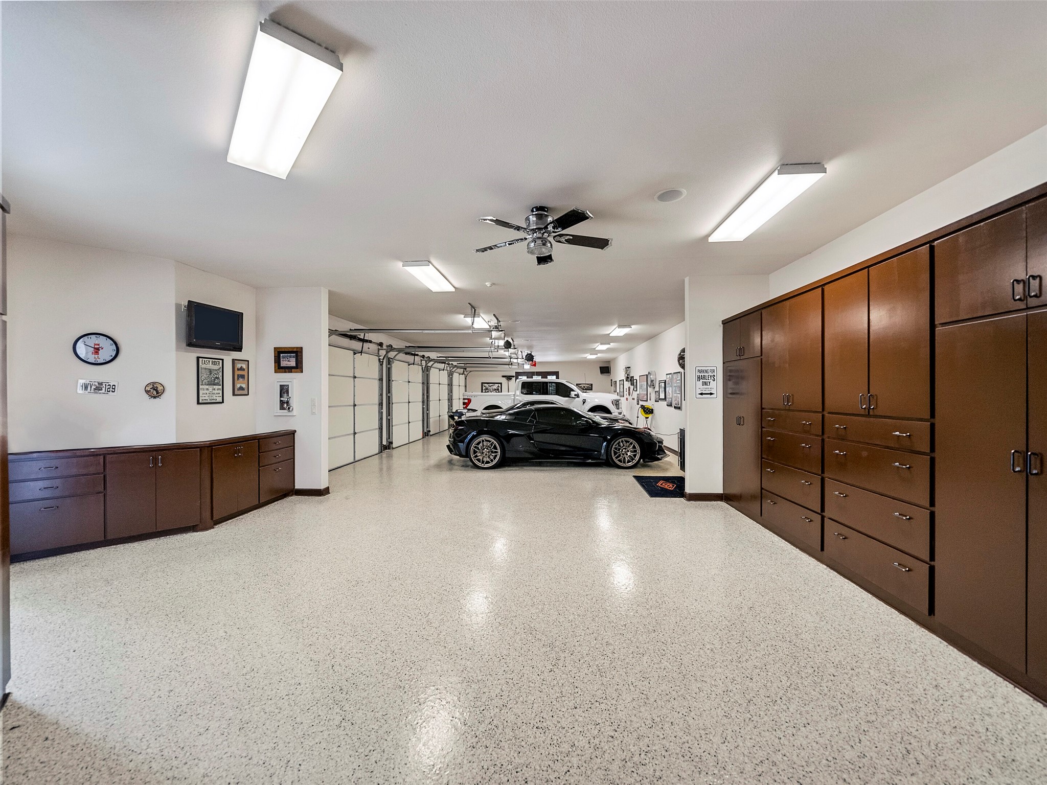 1950 W Sherman Drive Aubrey TX 76227