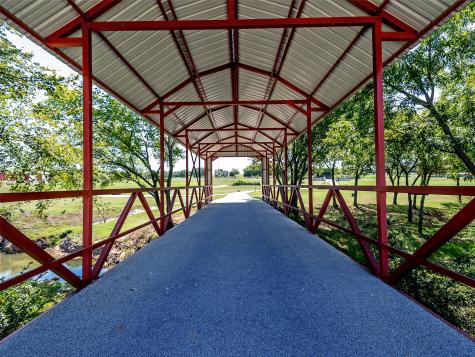 1950 W Sherman Drive Aubrey TX 76227
