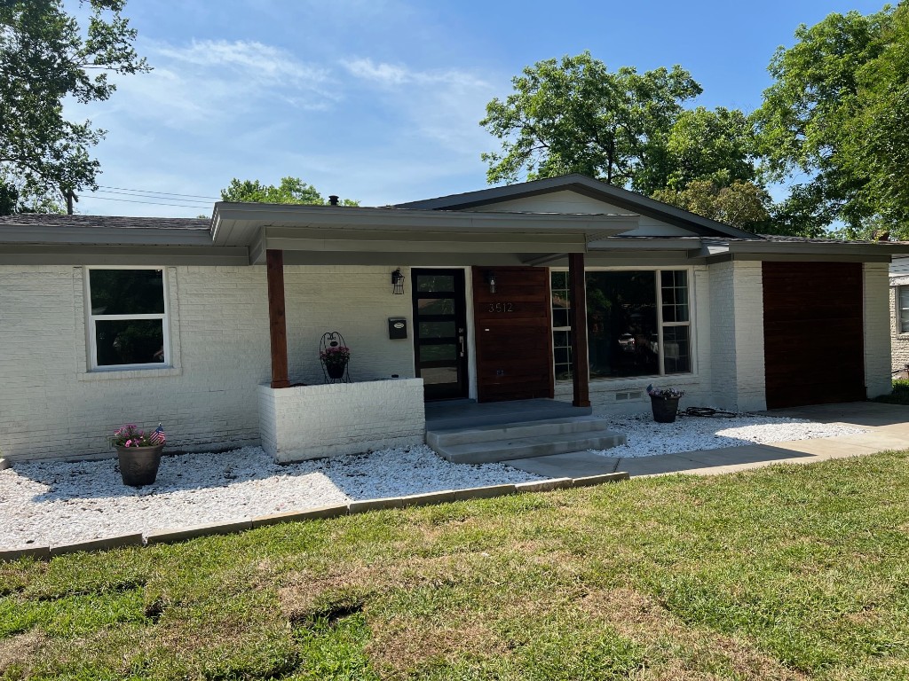 3512 Mayhew Drive Dallas TX 75228