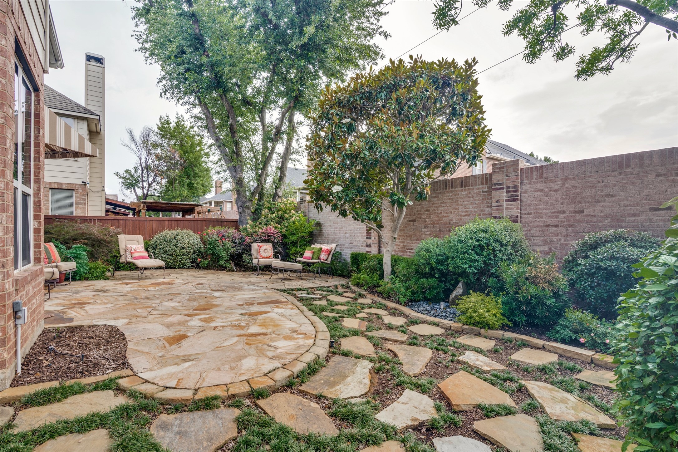 18648 Gibbons Drive Dallas TX 75287