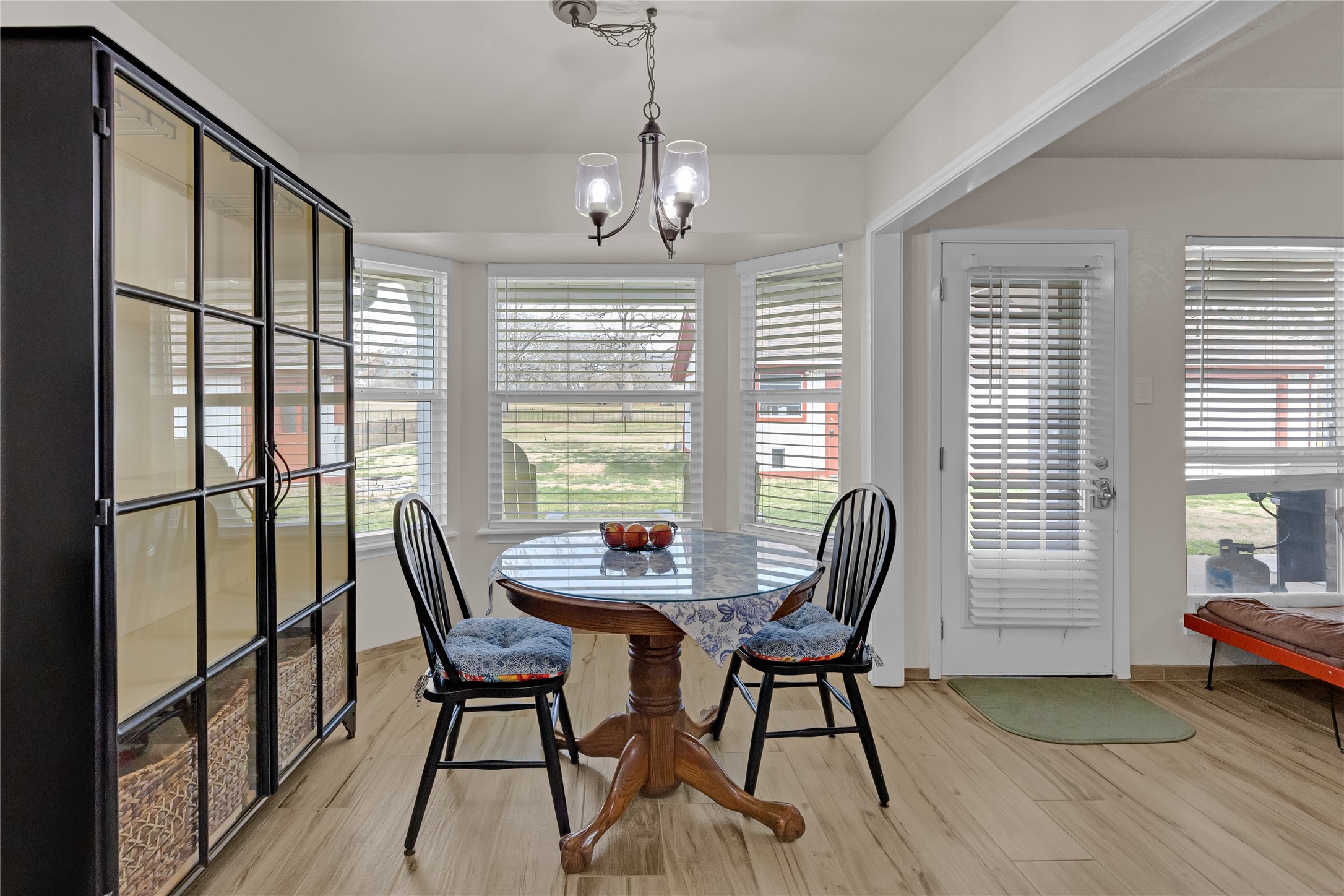 7005 County Road 527 Burleson TX 76028