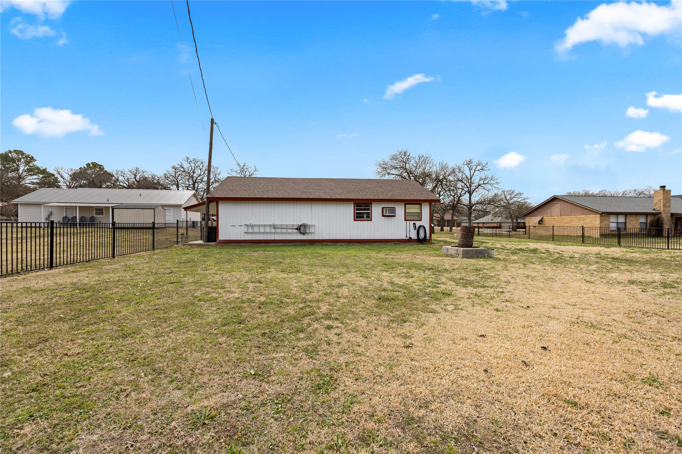 7005 County Road 527 Burleson TX 76028