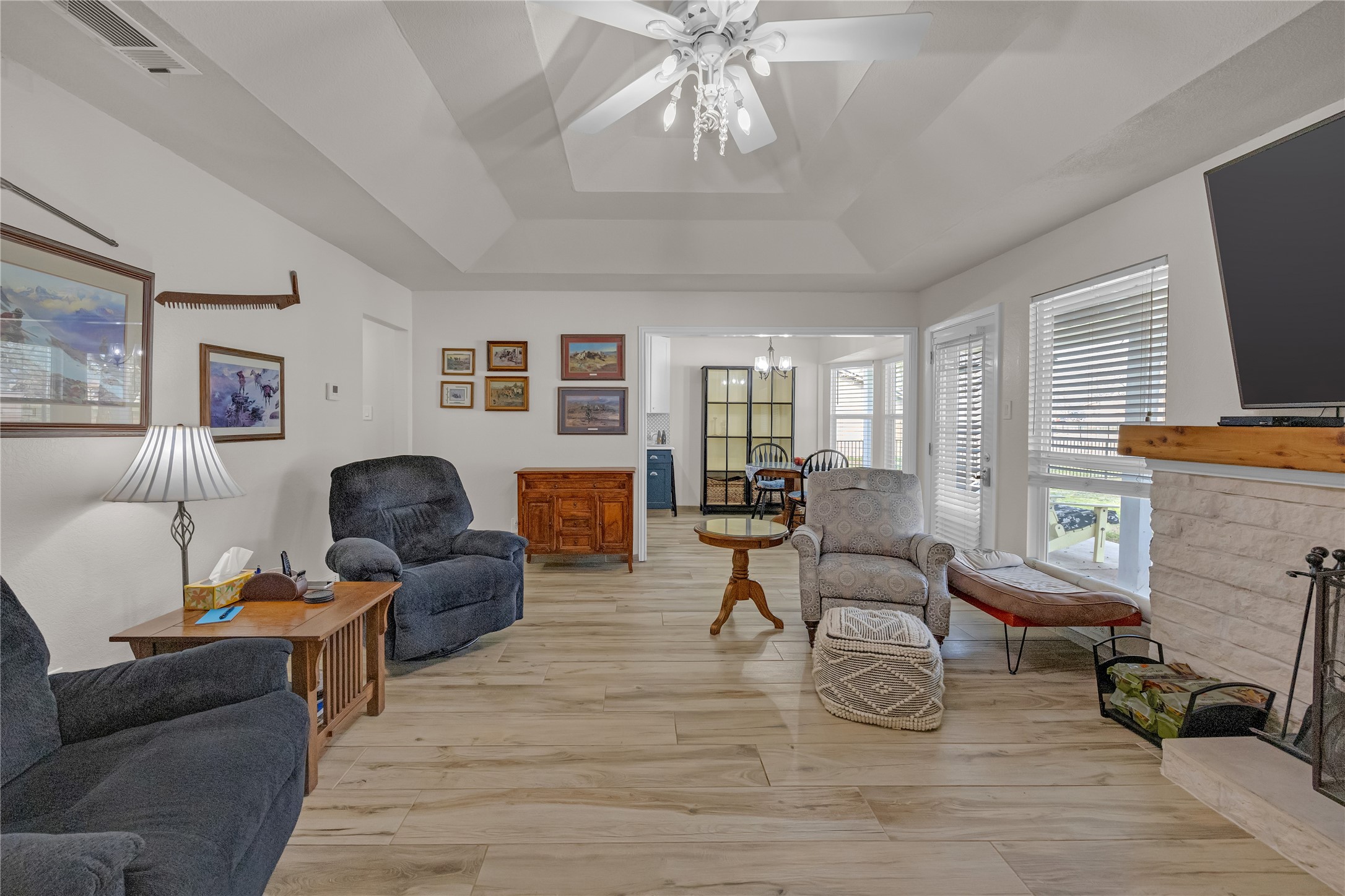 7005 County Road 527 Burleson TX 76028