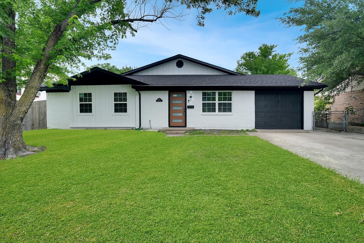 807 Ross Lane Seagoville TX 75159