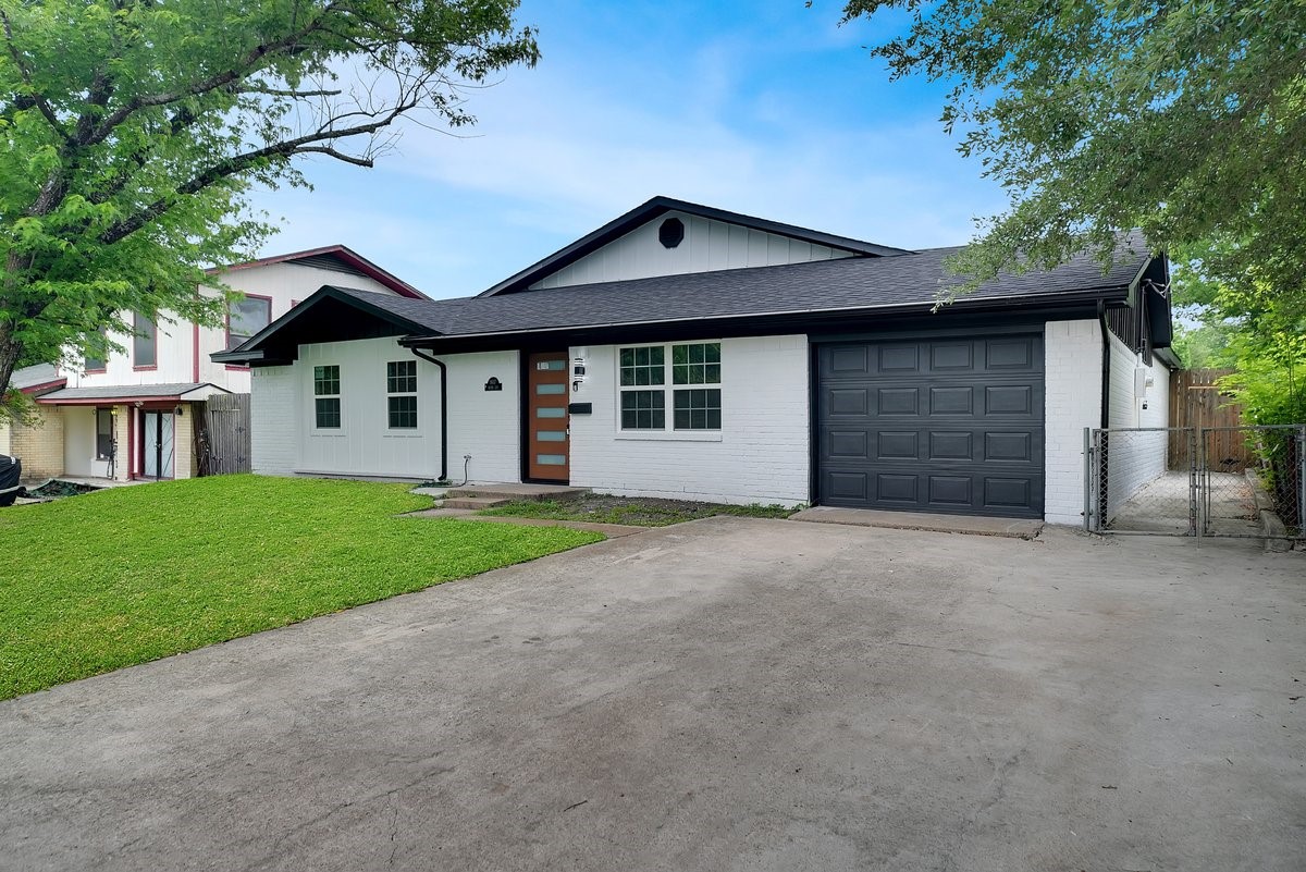807 Ross Lane Seagoville TX 75159