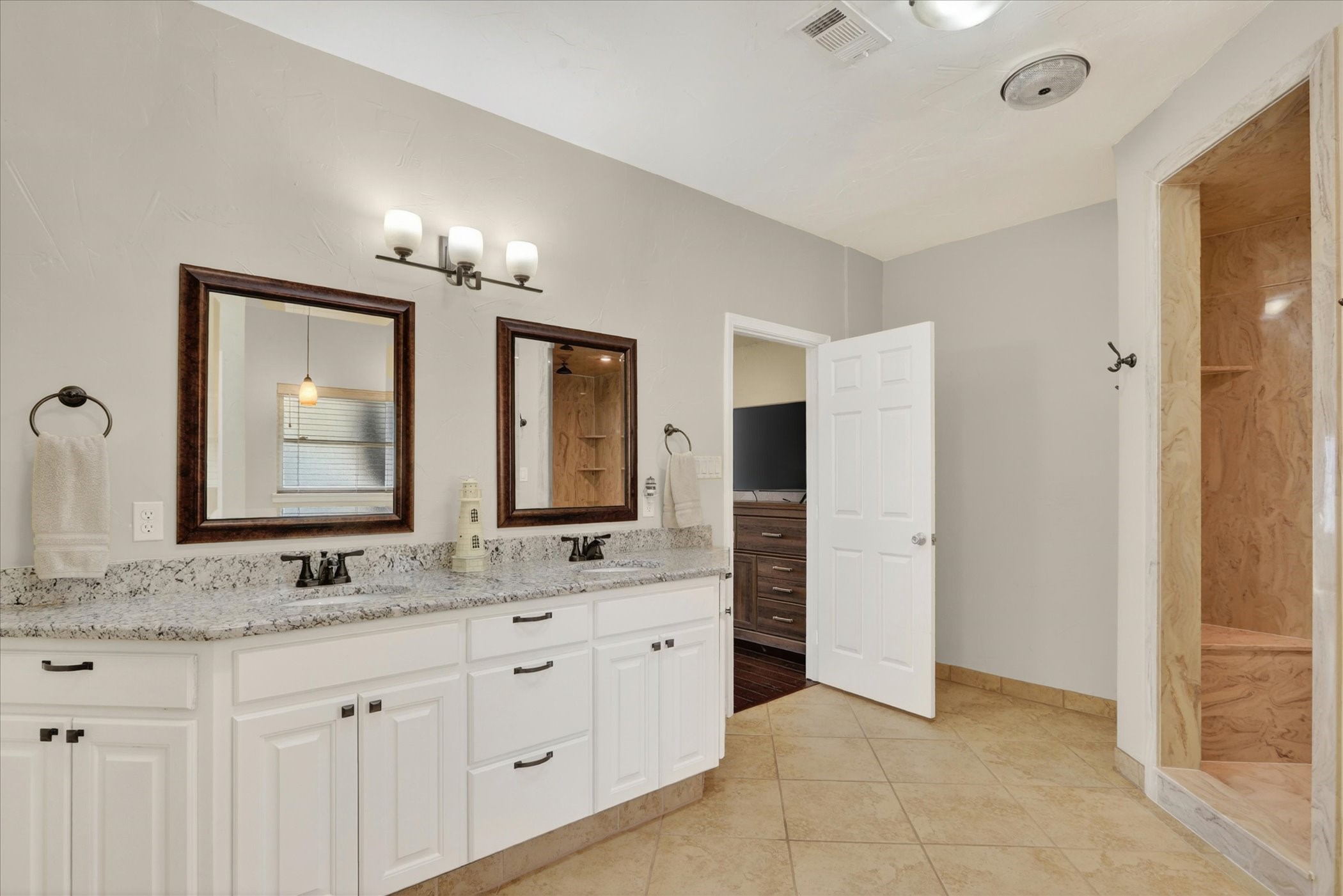 8877 Random Road Fort Worth TX 76179