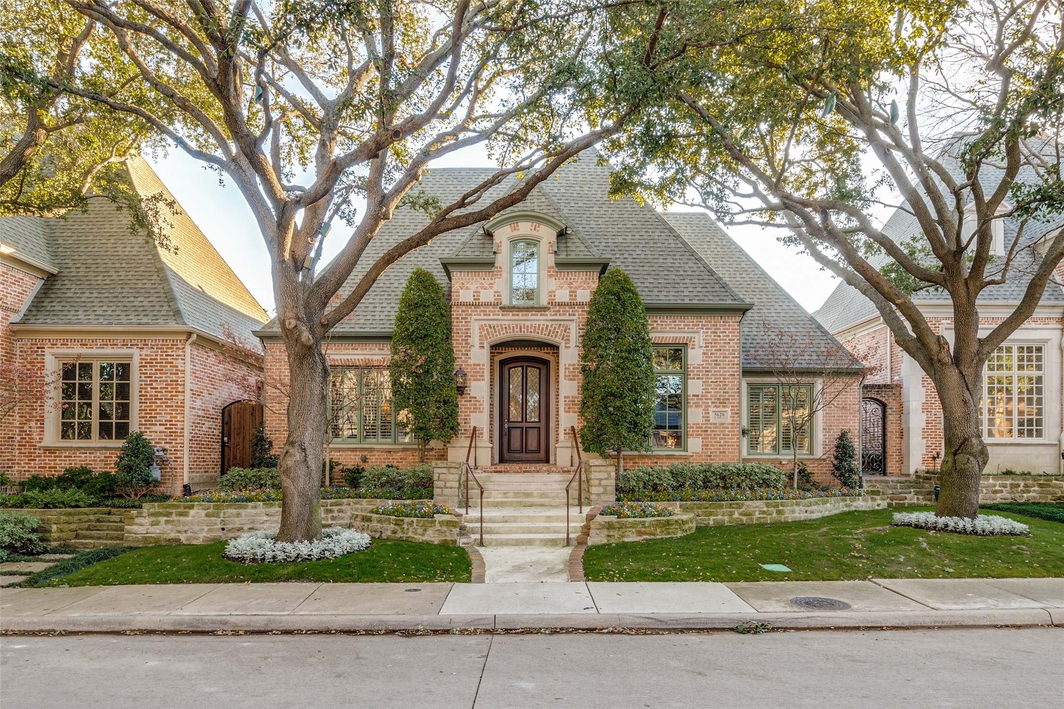 5620 Shubert Court Dallas TX 75252