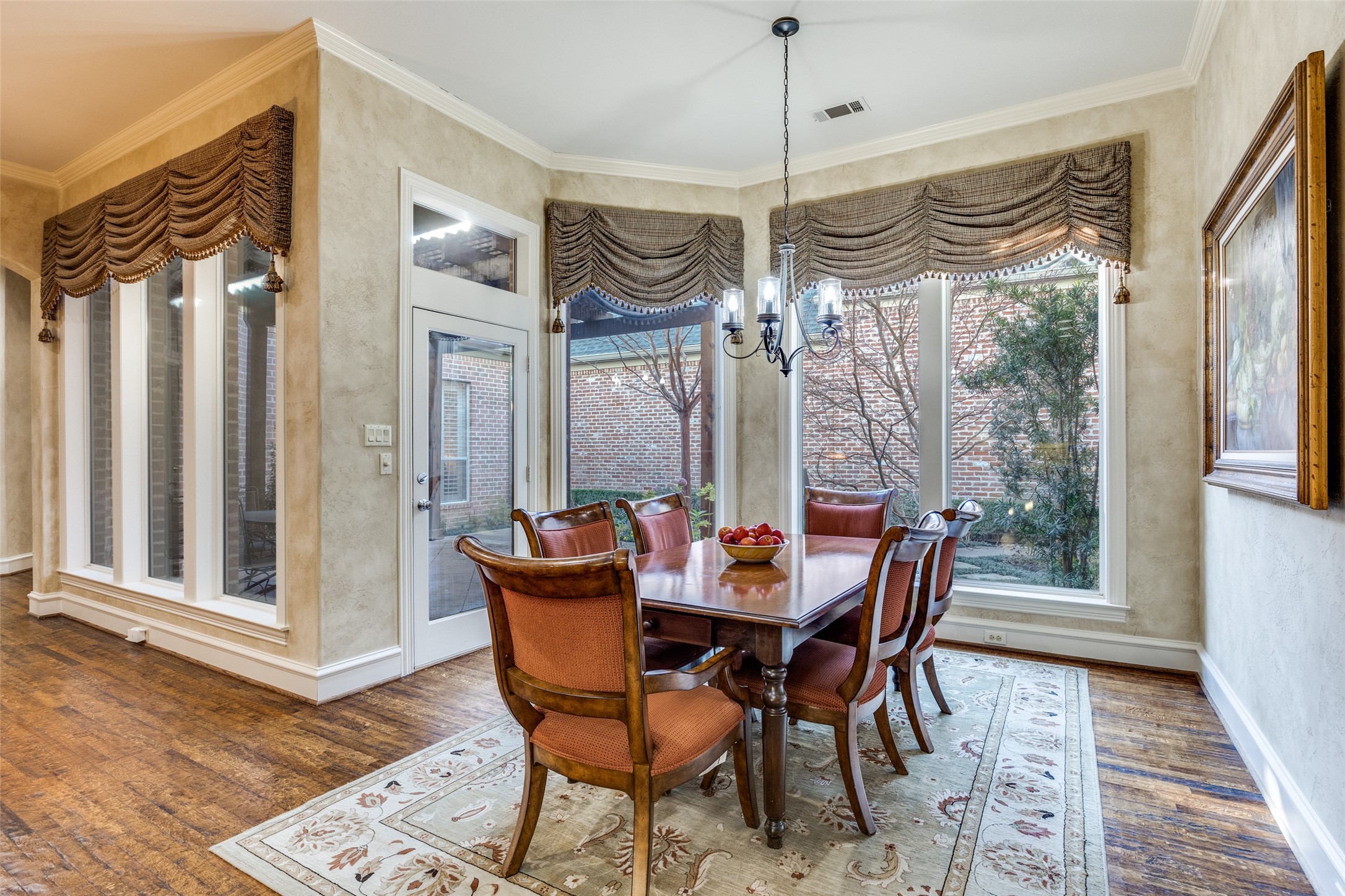 5620 Shubert Court Dallas TX 75252