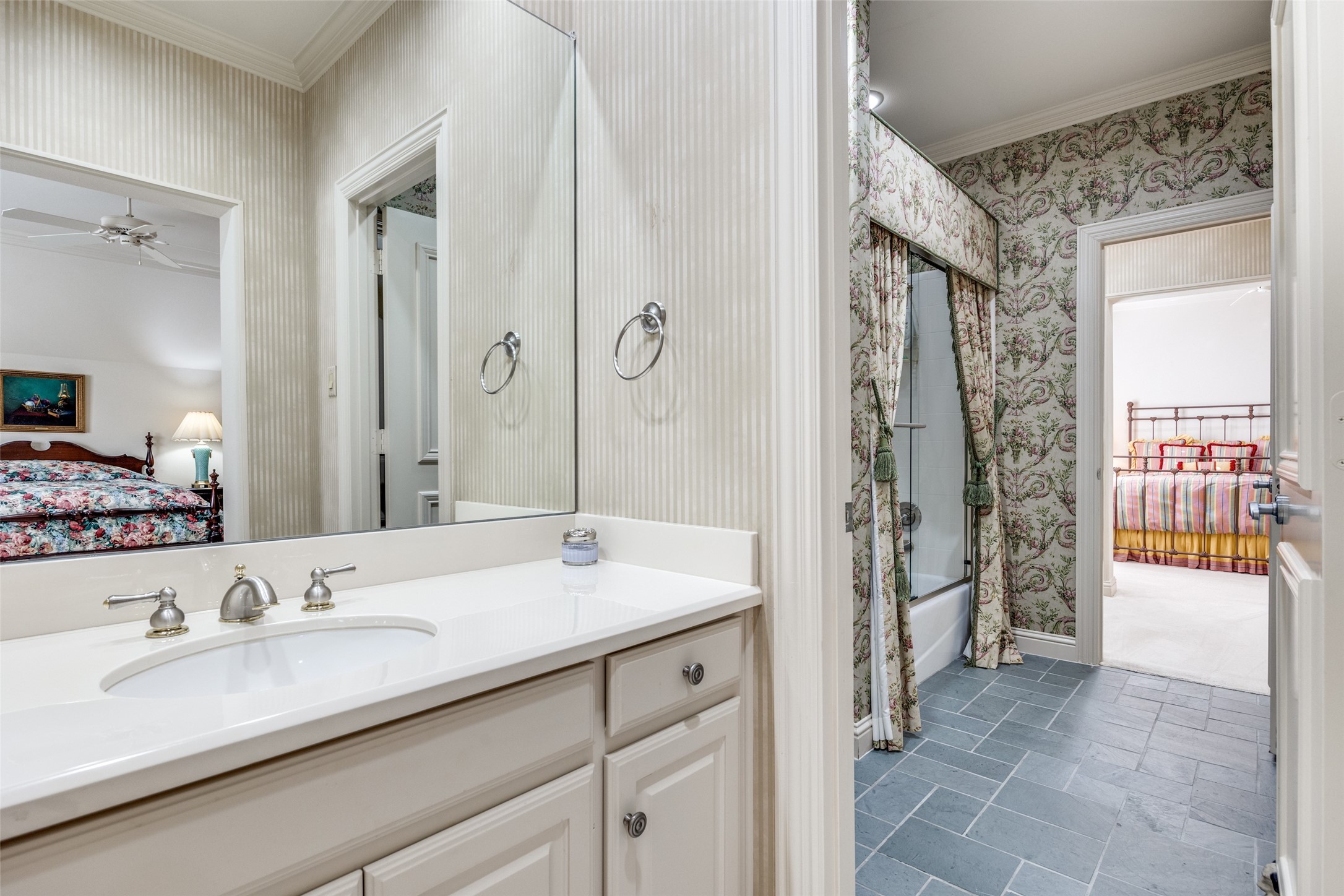 5620 Shubert Court Dallas TX 75252