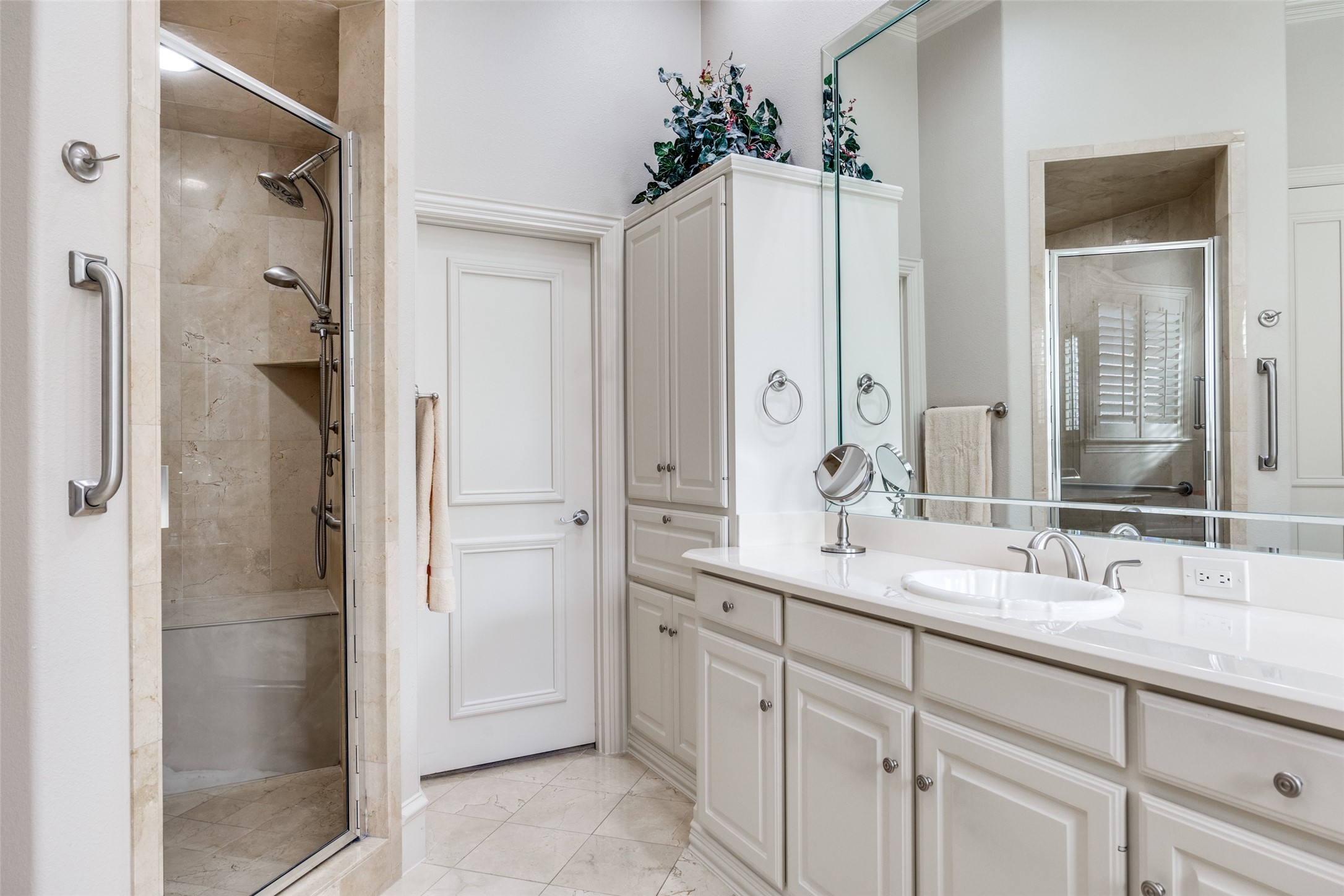 5620 Shubert Court Dallas TX 75252