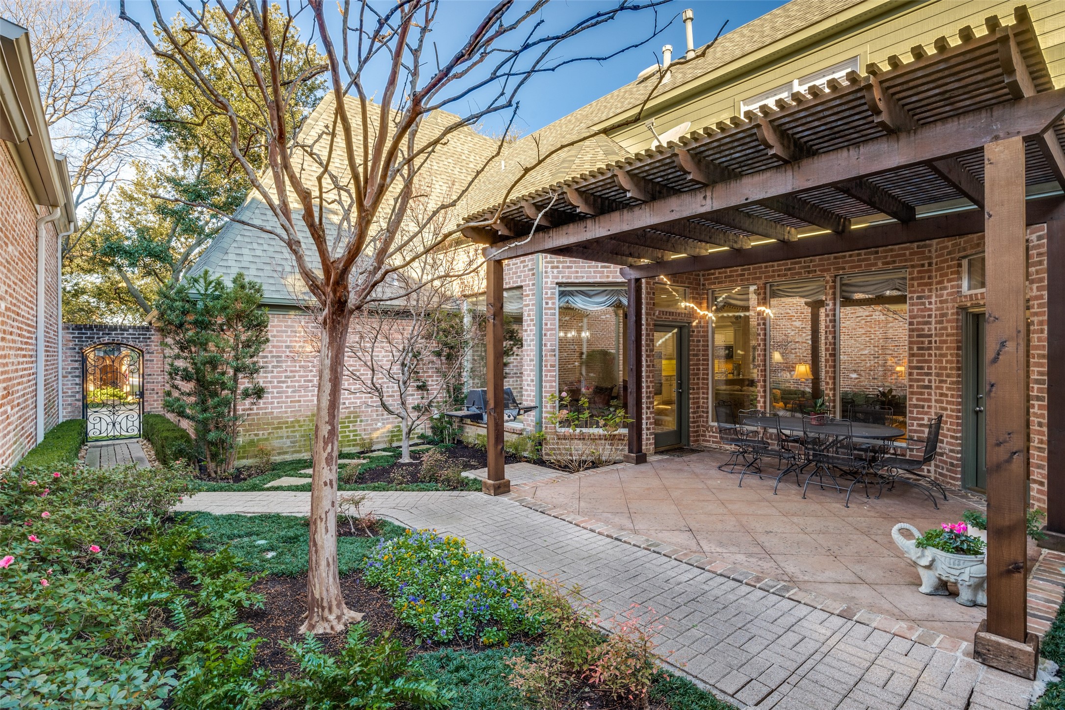 5620 Shubert Court Dallas TX 75252