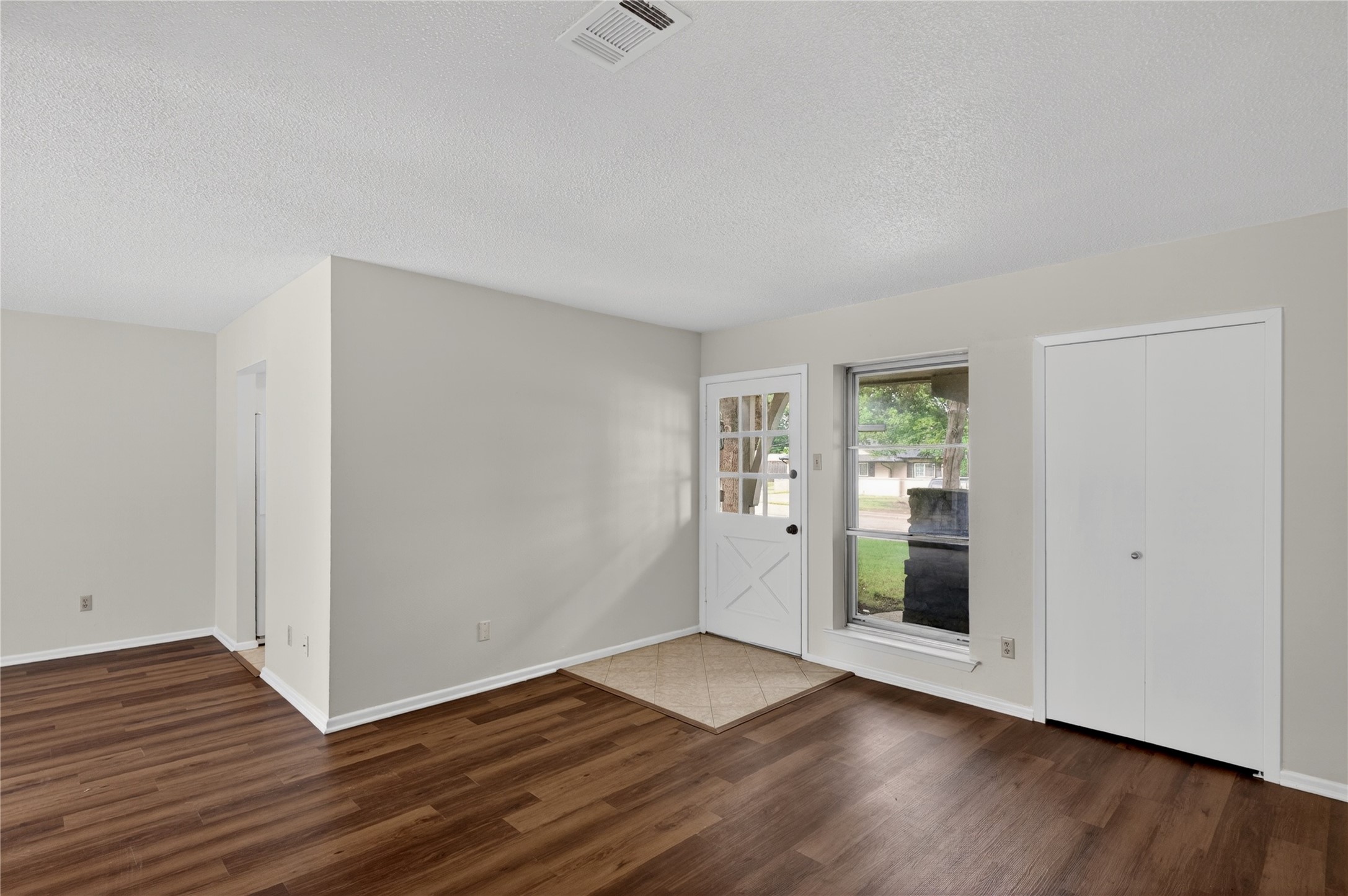 1621 Debbie Drive Plano TX 75074