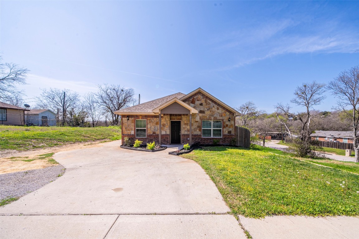 2821 NW 19th Street Fort Worth TX 76106