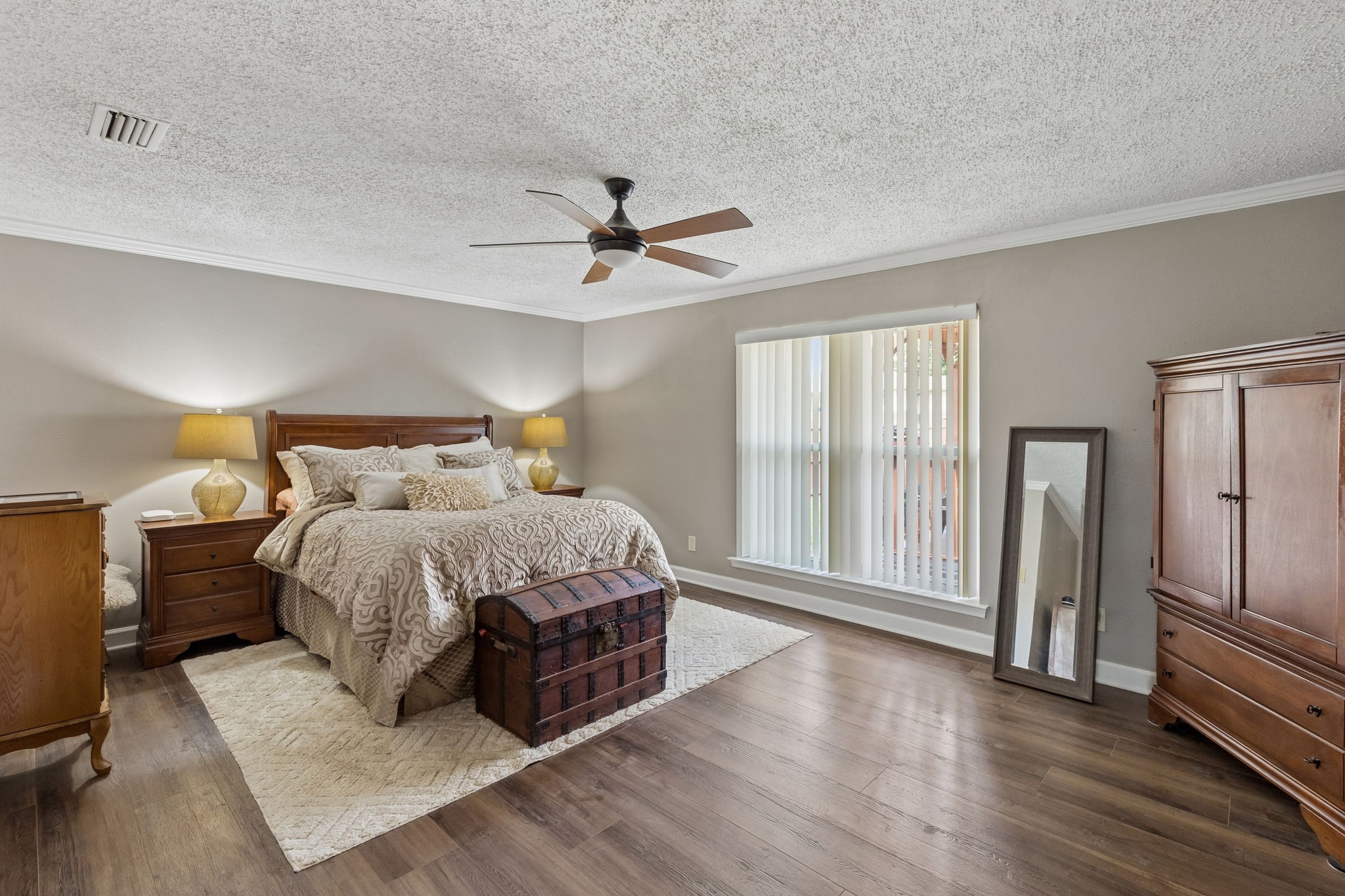 1310 Briar Hollow Lane Garland TX 75043