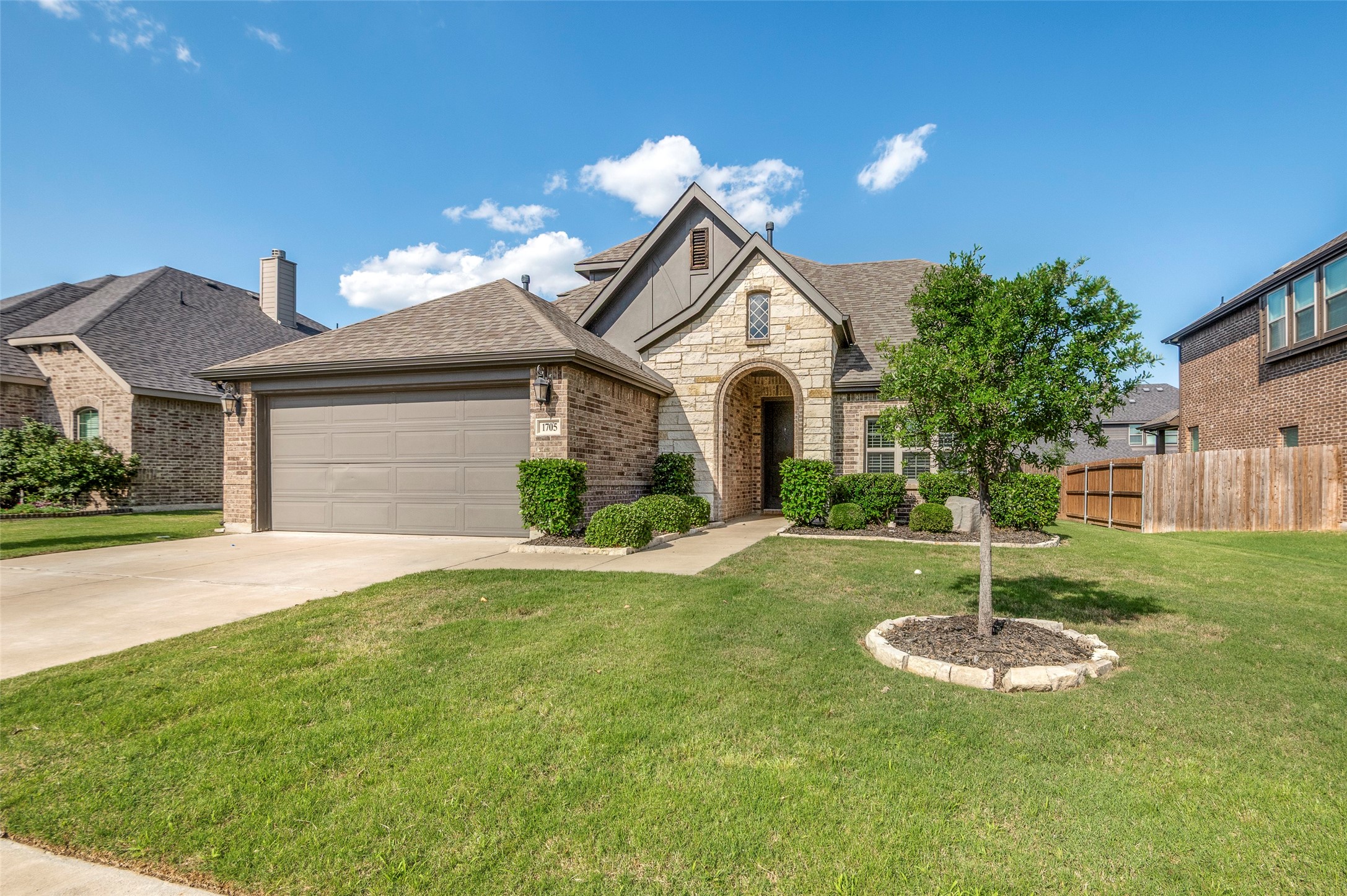 1705 Sluice Drive Mansfield TX 76063