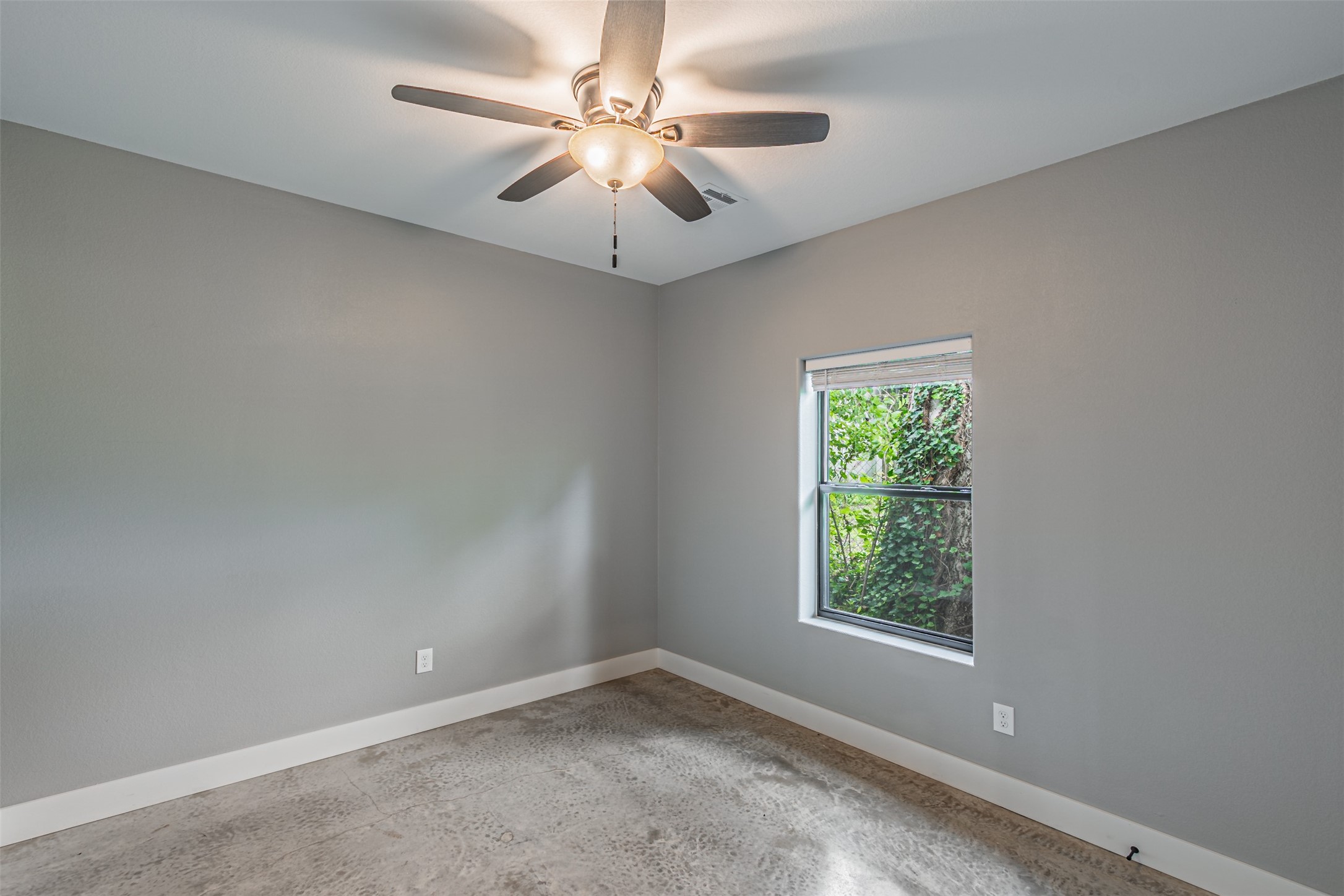 714 E Crawford Street Denison TX 75021