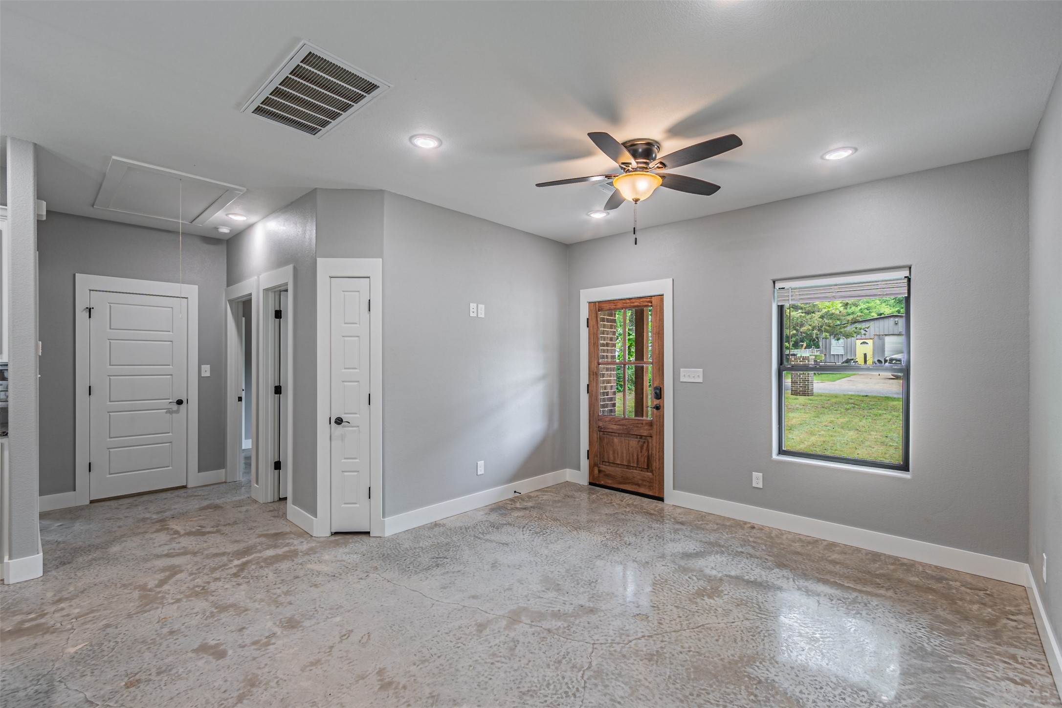 714 E Crawford Street Denison TX 75021