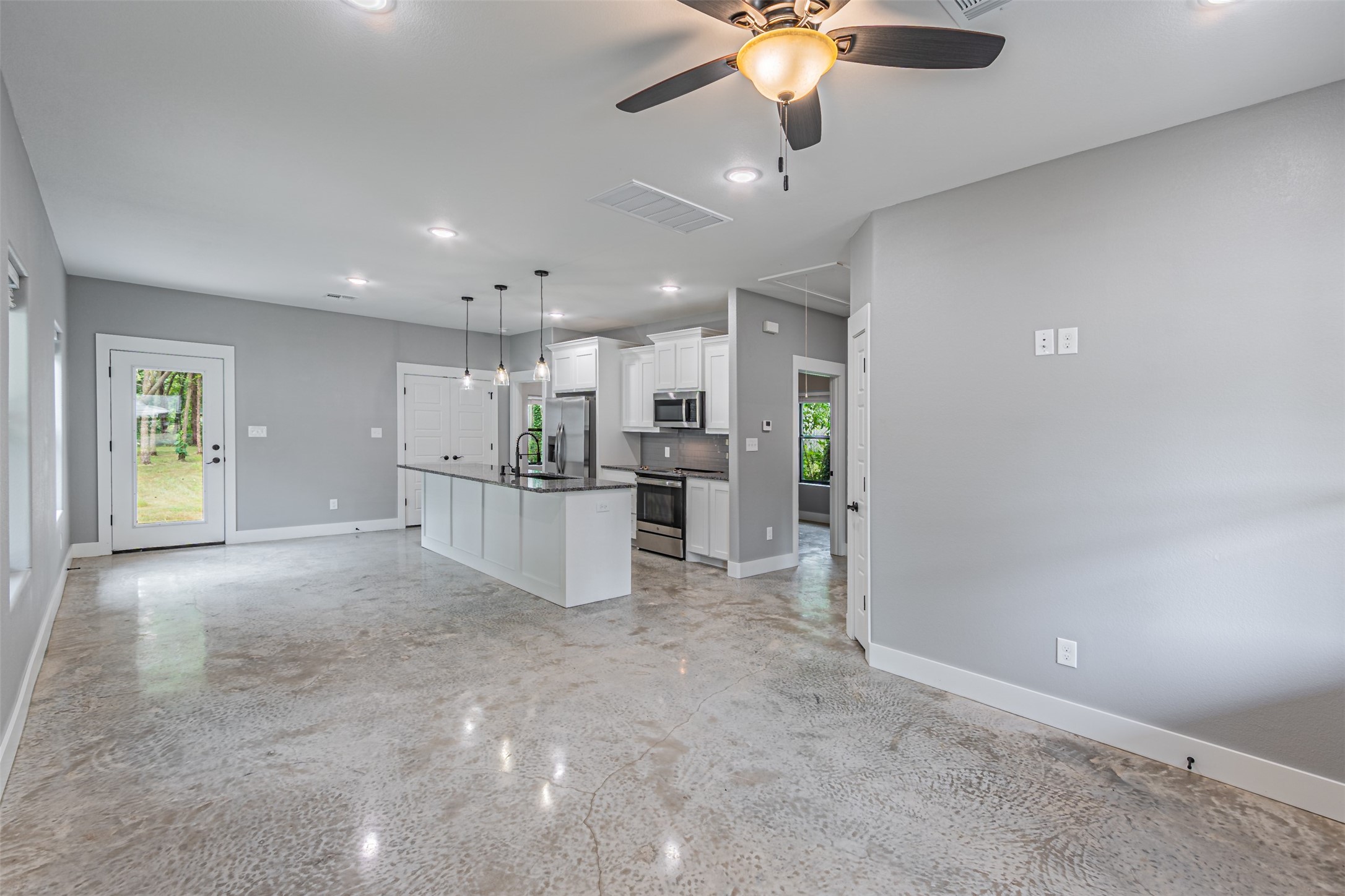 714 E Crawford Street Denison TX 75021