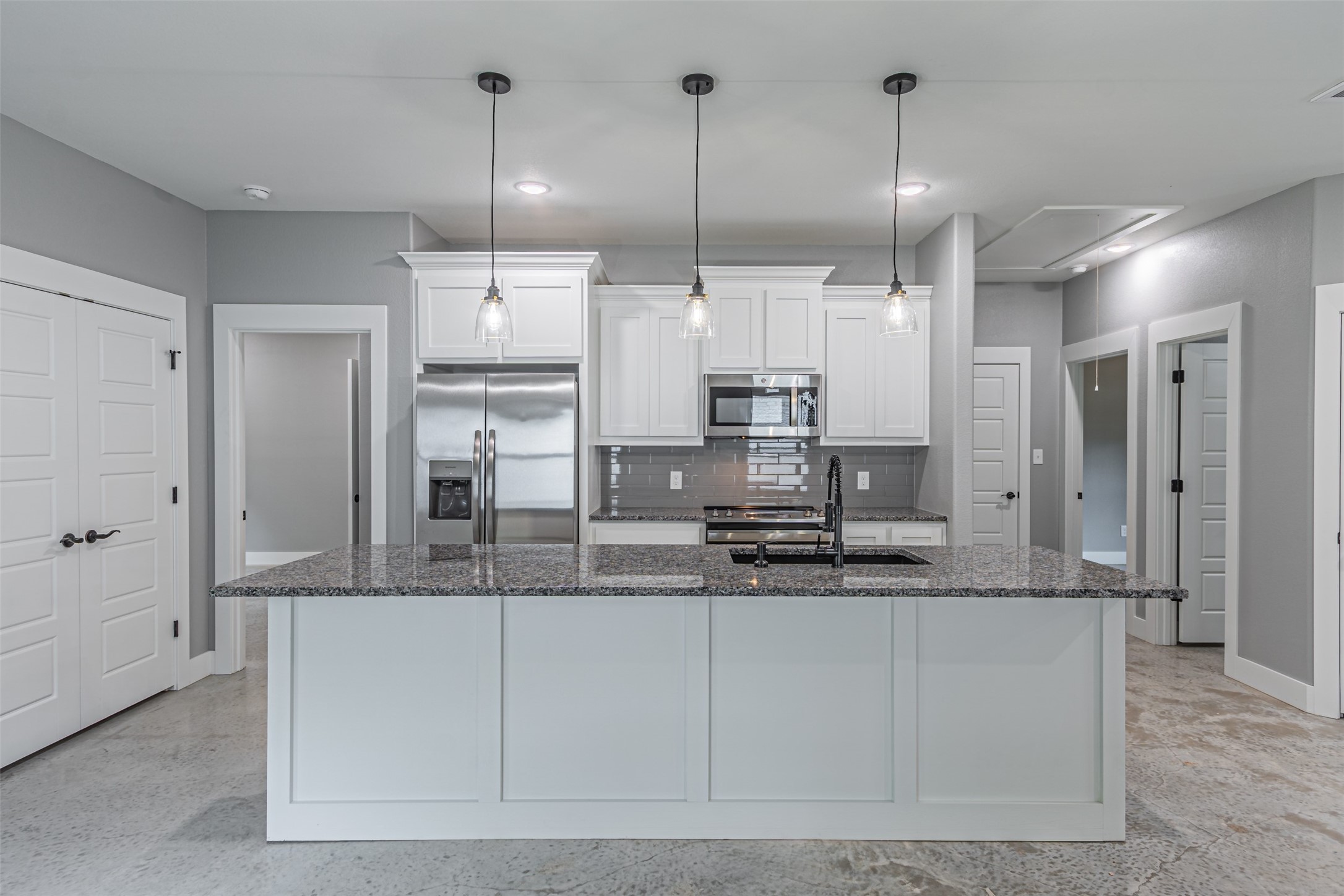 714 E Crawford Street Denison TX 75021